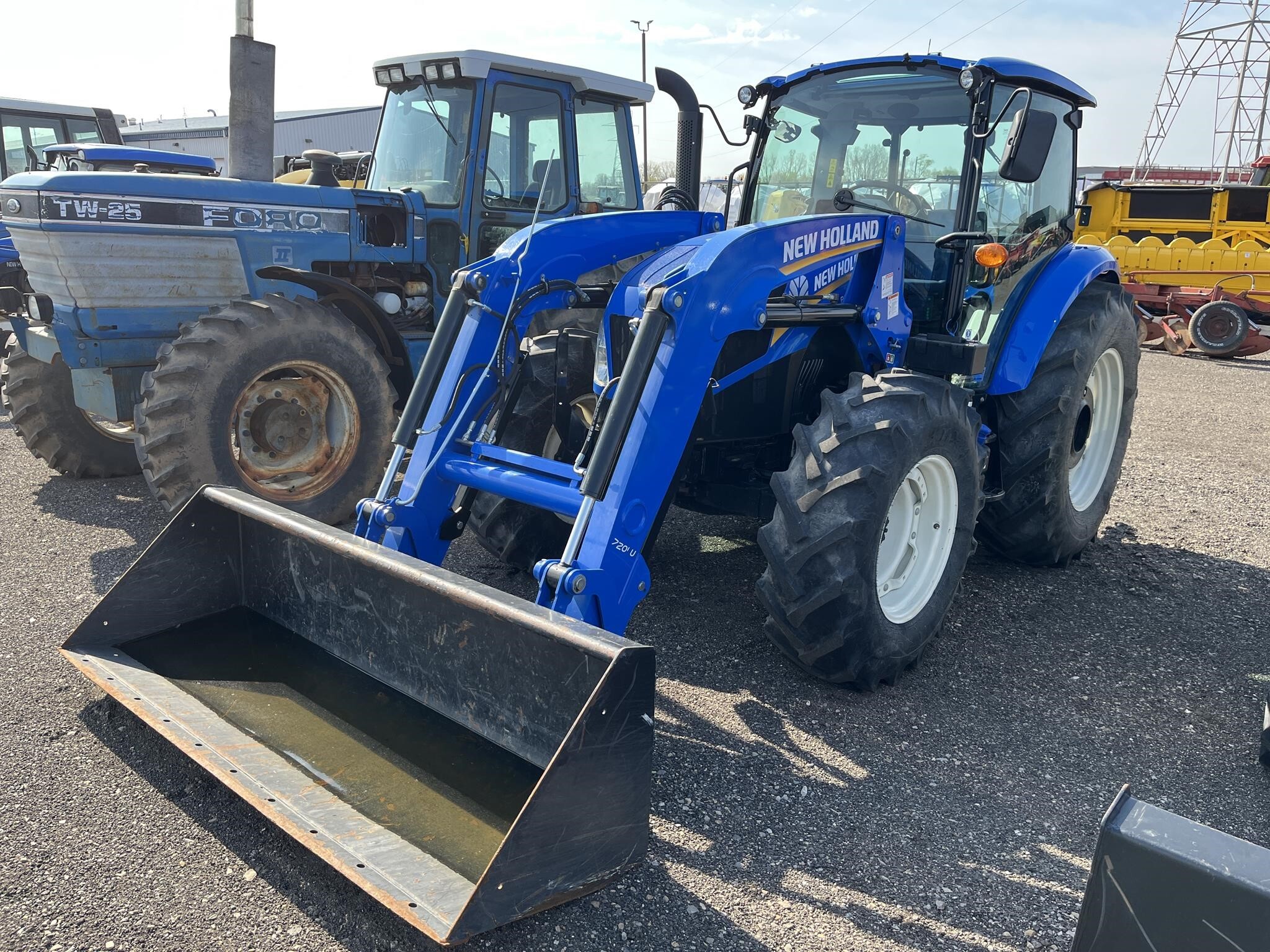 2021 New Holland Powerstar 110 Tractor