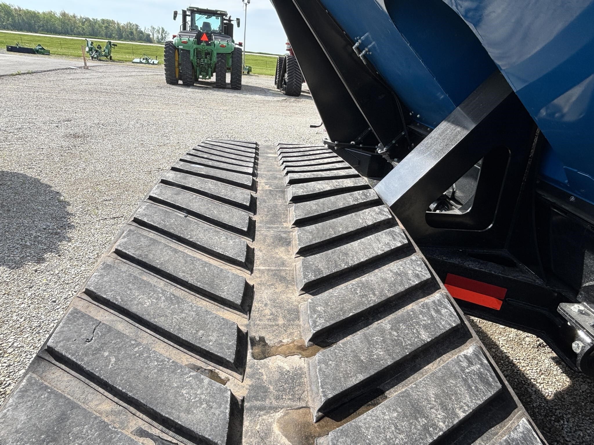 2021 Kinze 1105 Grain Cart