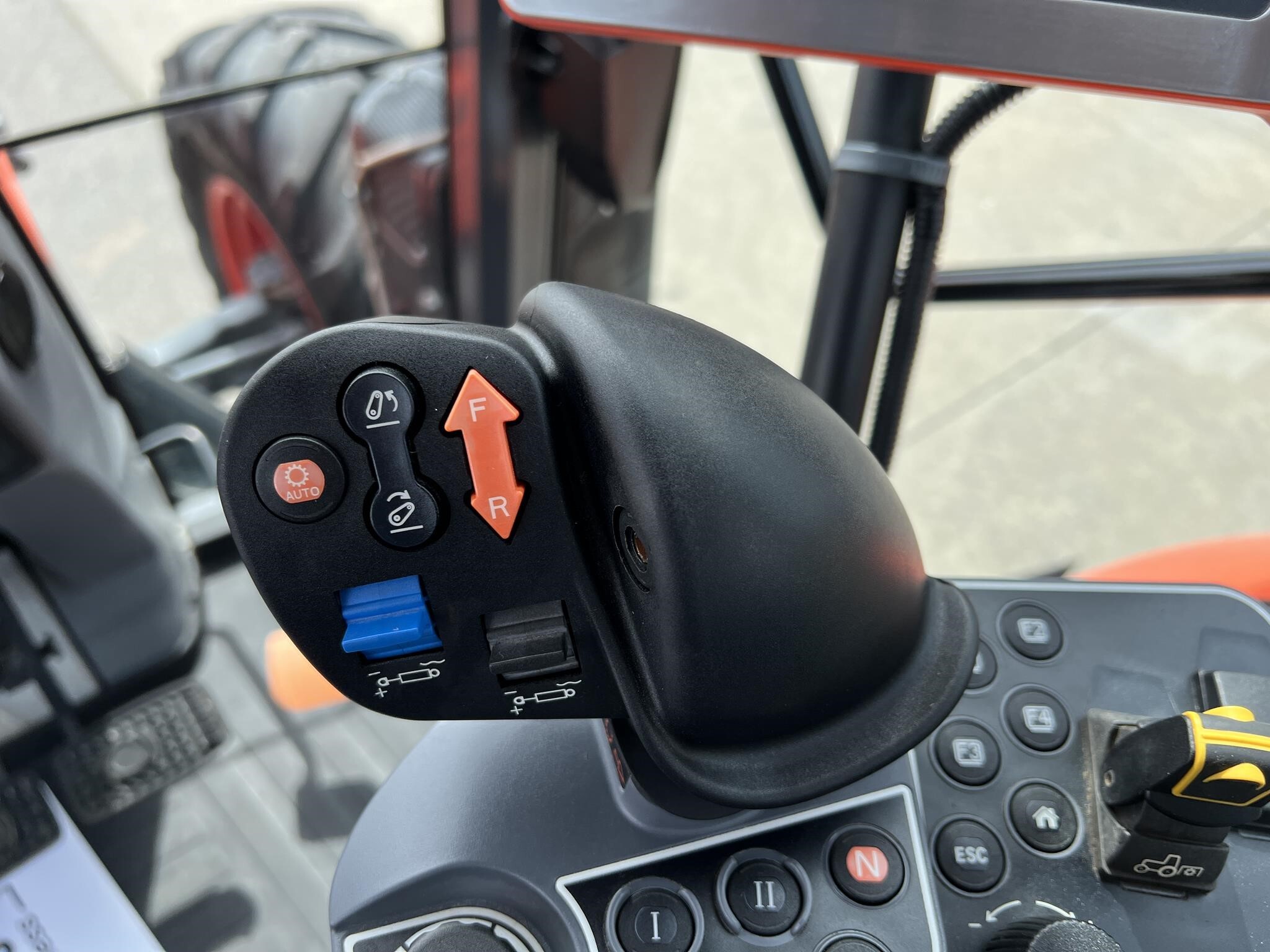 2019 Kubota M7-152 PREMIUM Tractor