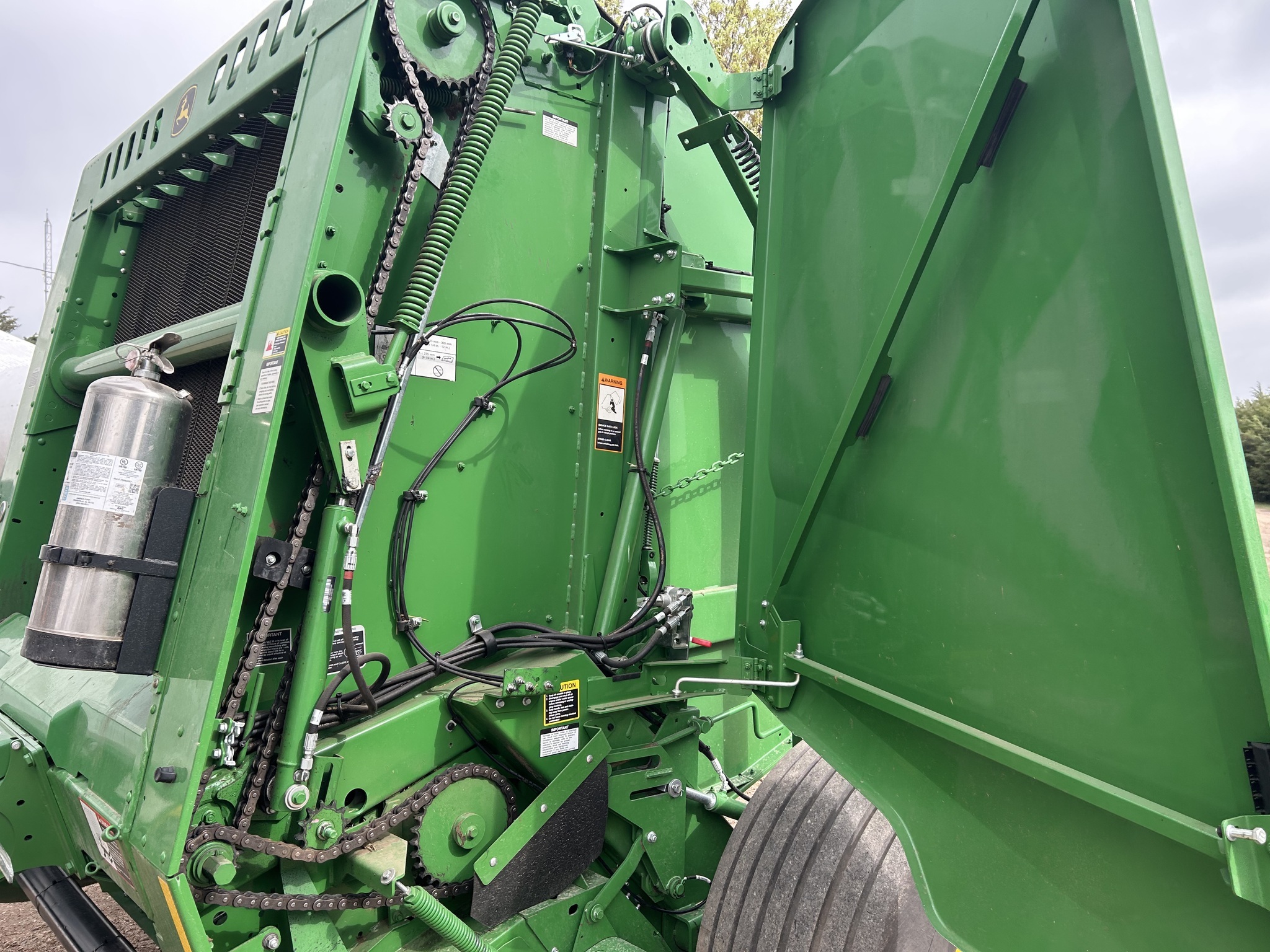 2023 John Deere 560R Round Baler