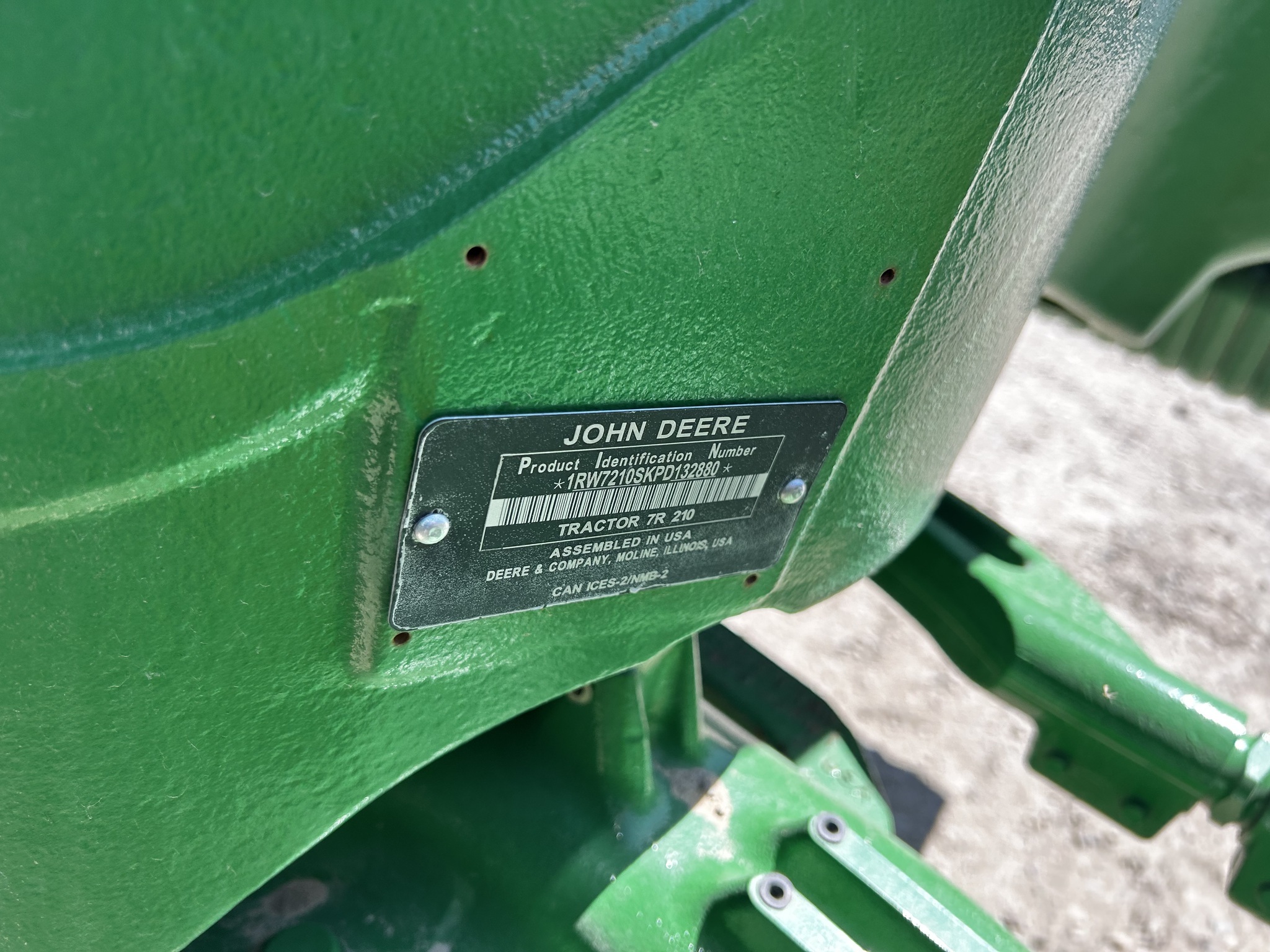 2023 John Deere 7R 210 Tractor