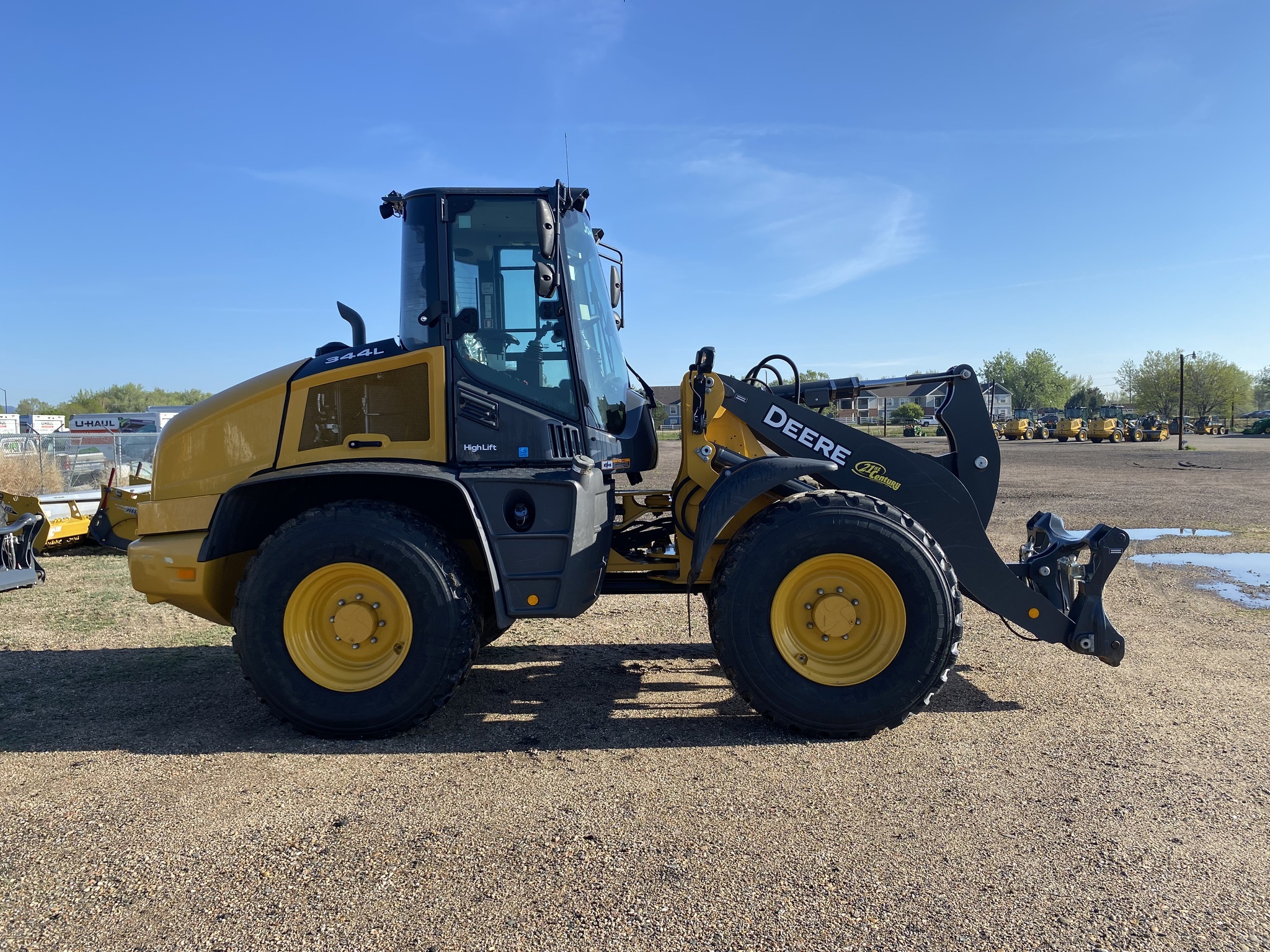 2022 John Deere 344L Front End Loader