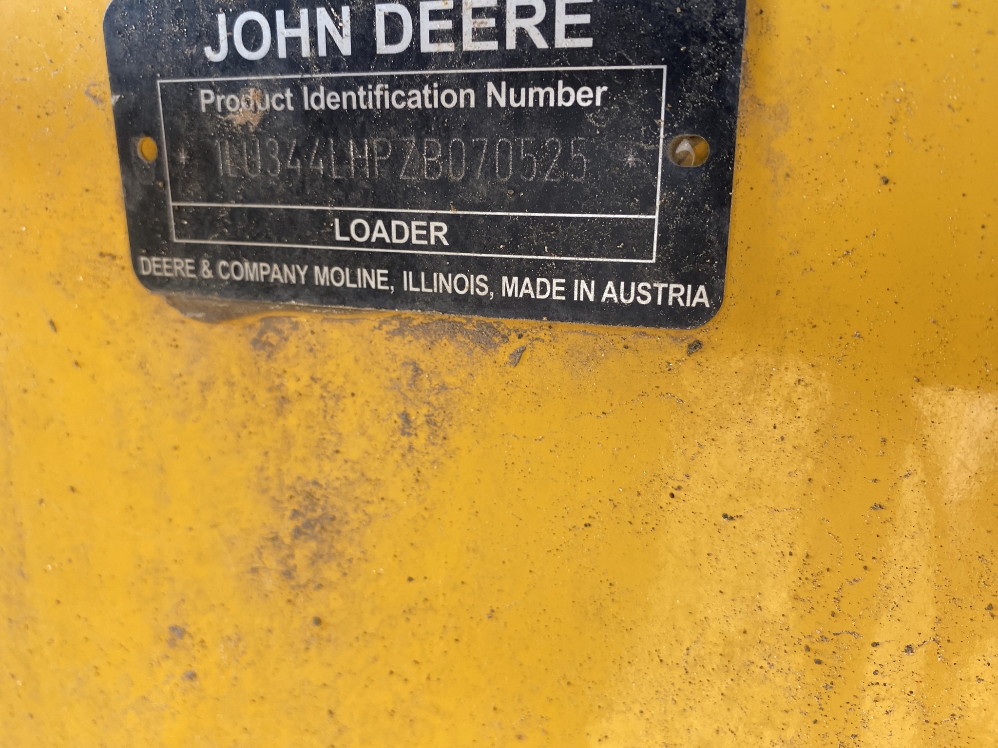 2022 John Deere 344L Front End Loader