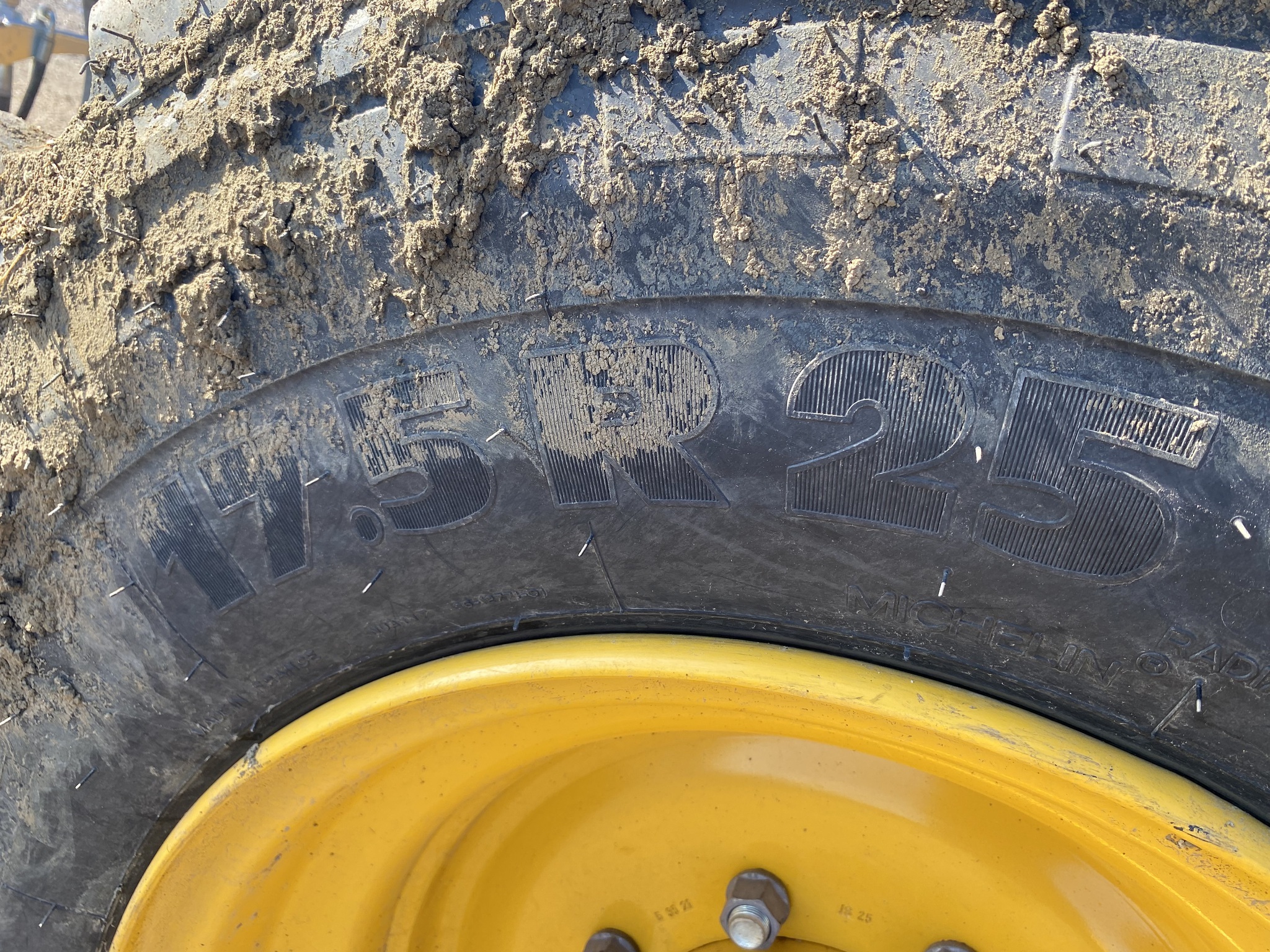 2022 John Deere 344L Front End Loader
