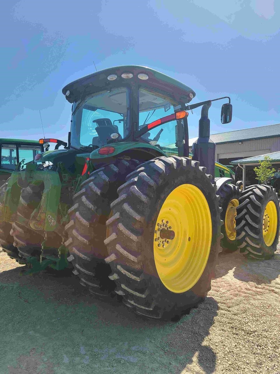 2014 John Deere 8370R Tractor