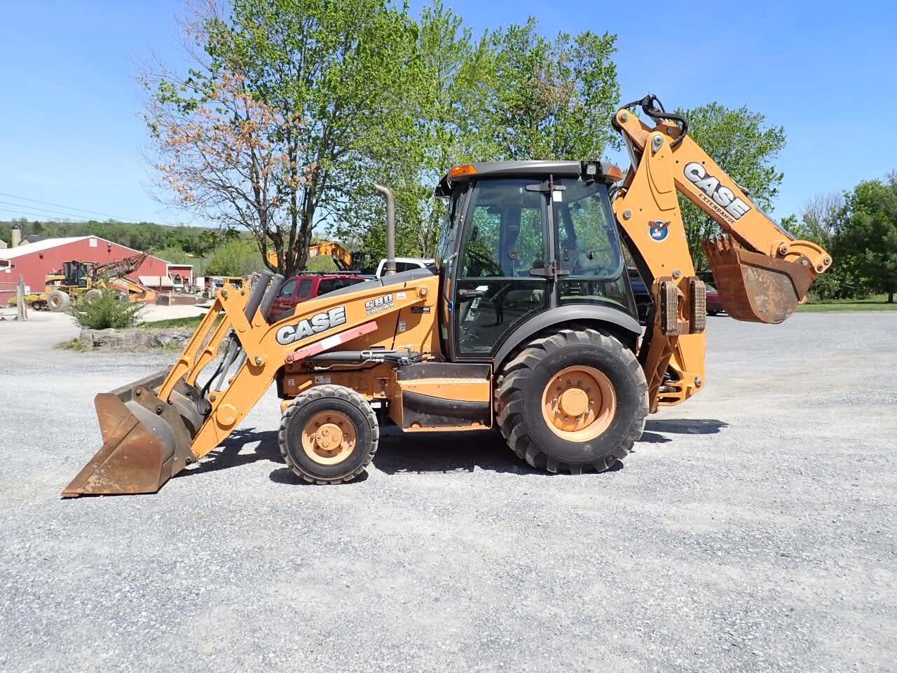 2013 Case 580SN Backhoe