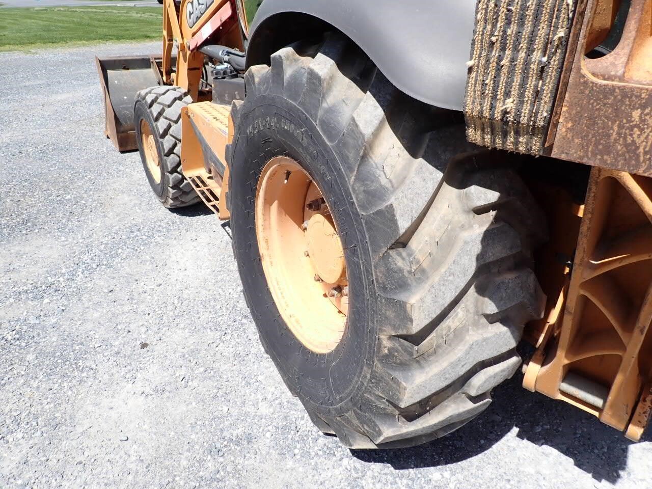 2013 Case 580SN Backhoe