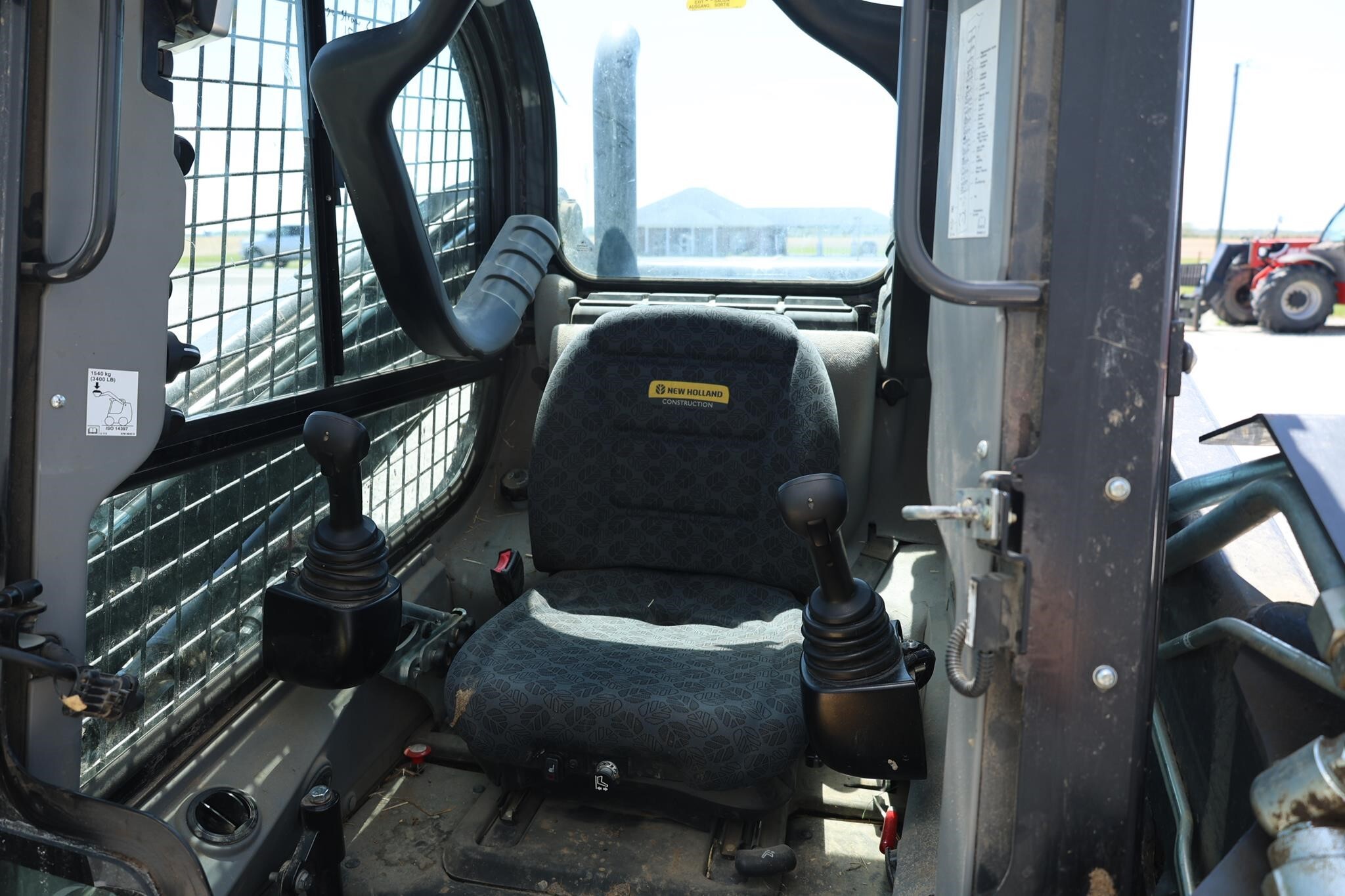 2022 New Holland L334 Skid Steer