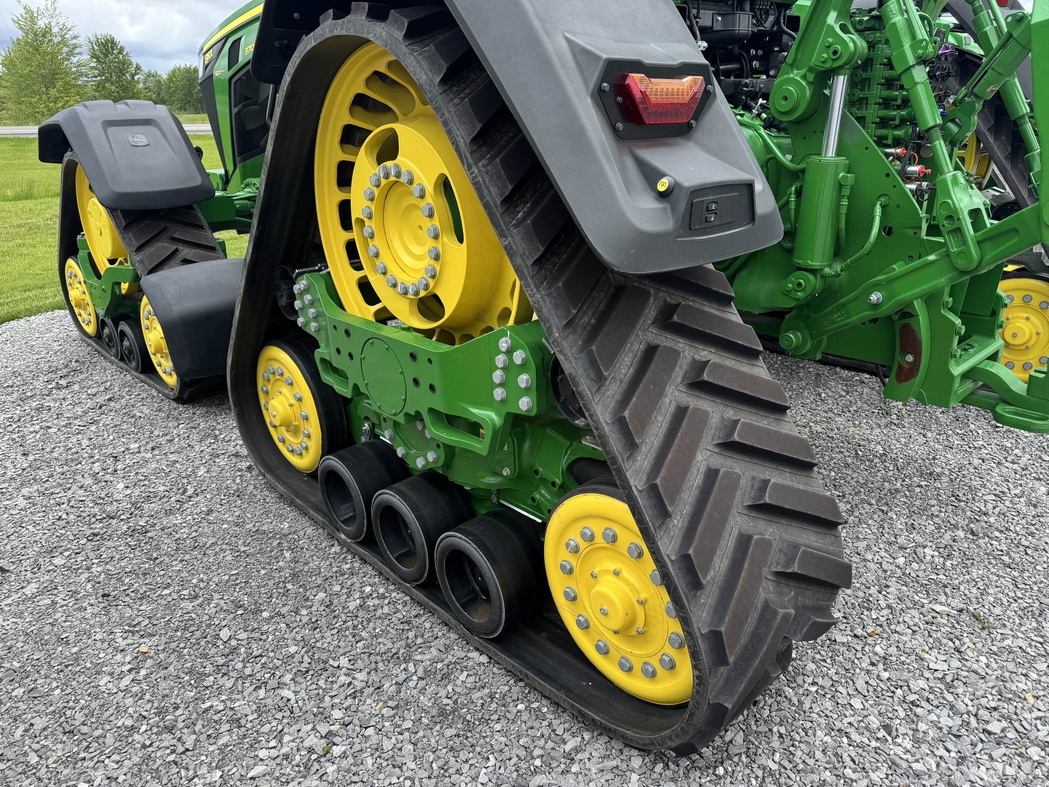 2024 John Deere 8RX 370 Tractor