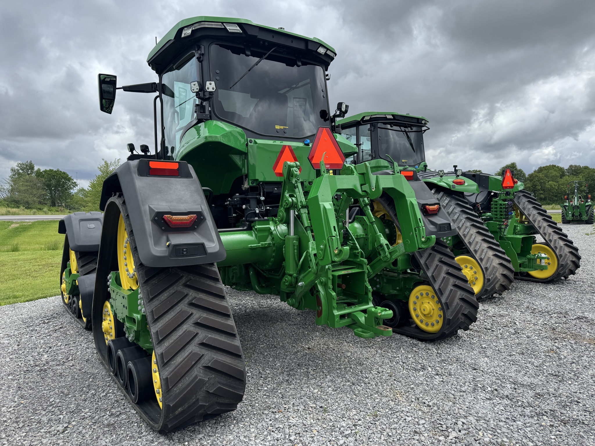 2024 John Deere 8RX 370 Tractor
