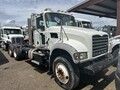 2012 Mack GU713 Semi Trucks/Trailer