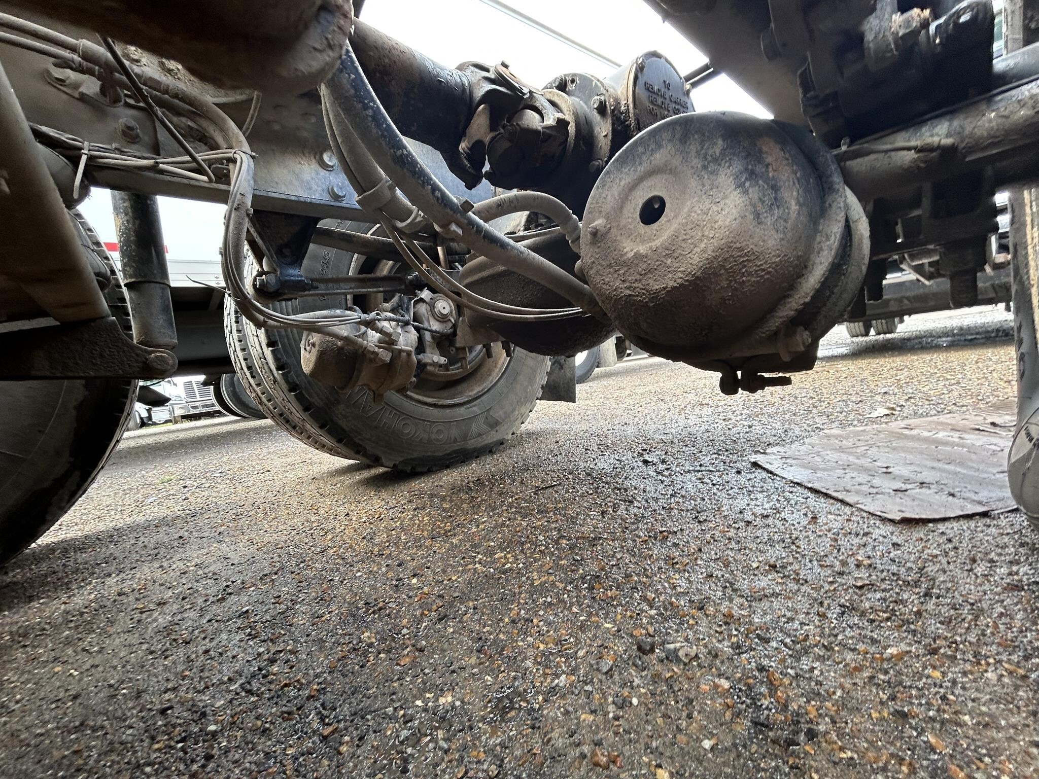 2012 Mack GU713 Semi Trucks/Trailer