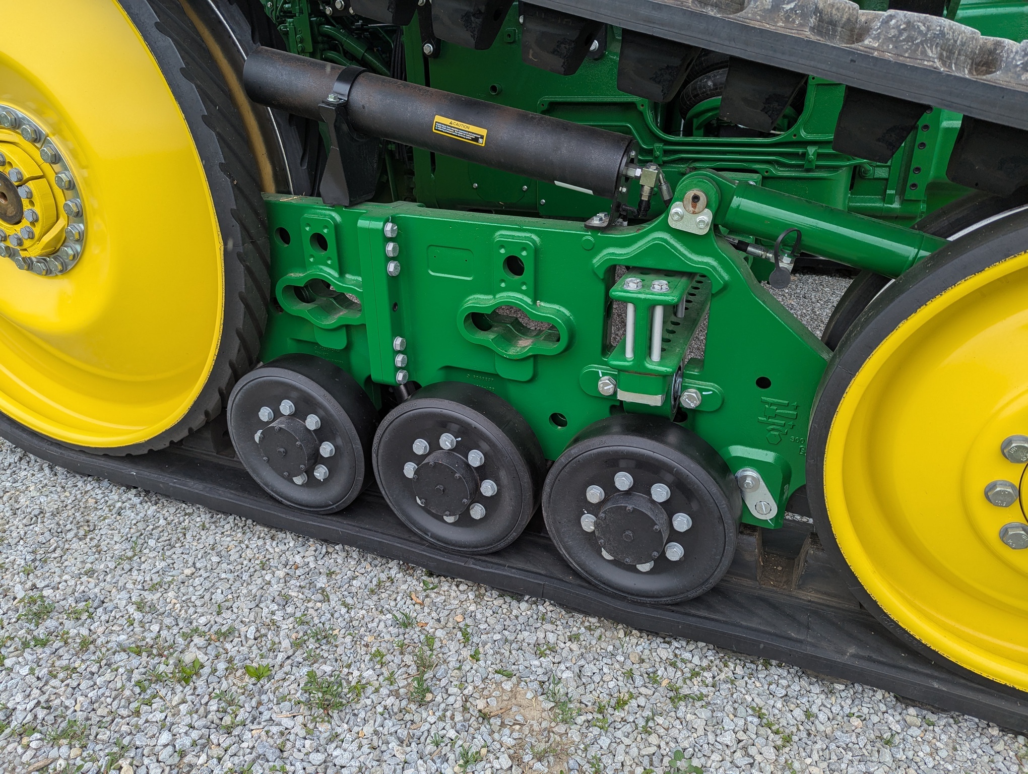 2024 John Deere 8RT 370 Tractor