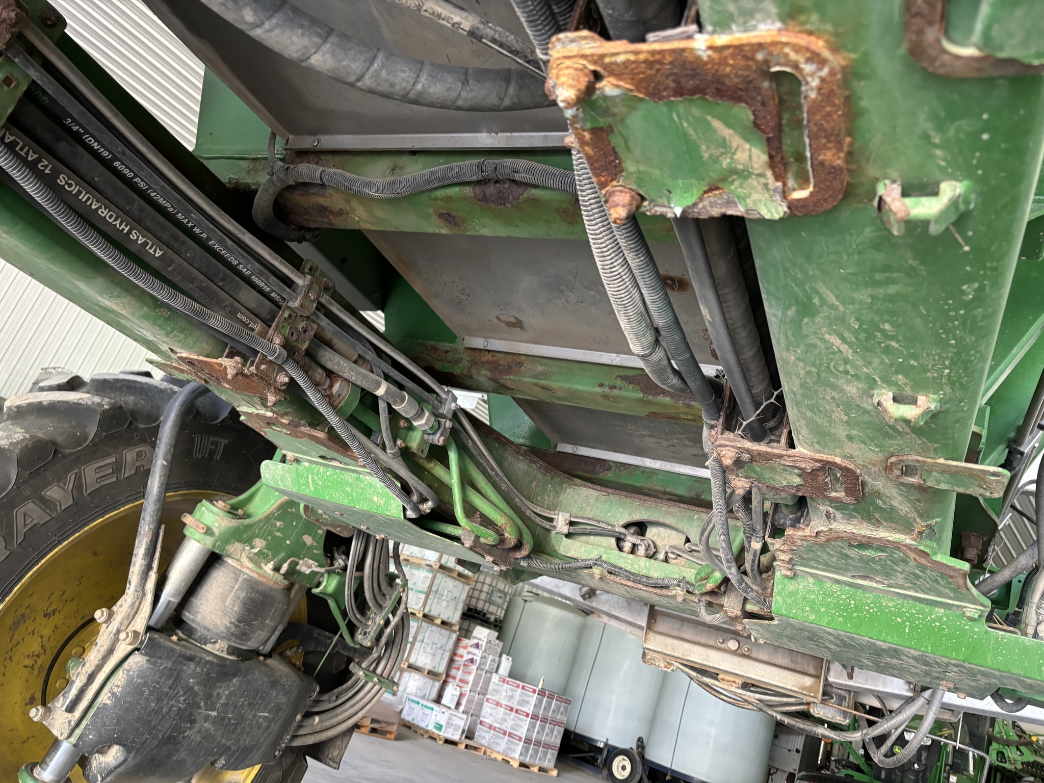 2017 John Deere R4038 Self-Propelled Sprayer