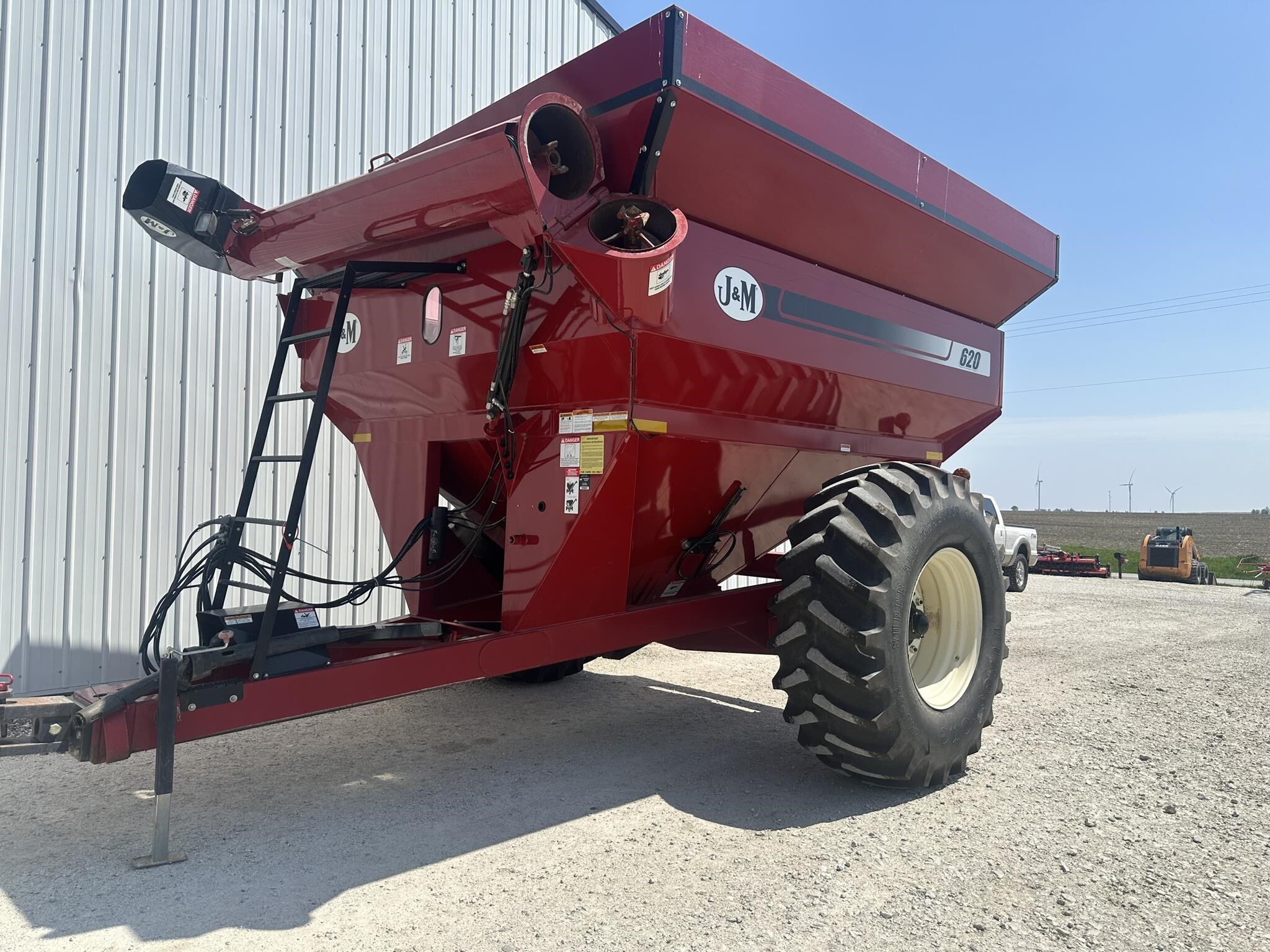 2012 J&M 620-14 Grain Cart
