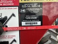 2012 J&M 620-14 Grain Cart