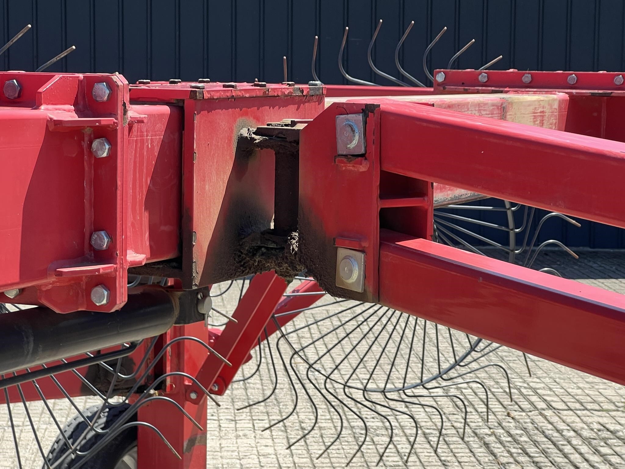  Miller Pro FWR18 Rake