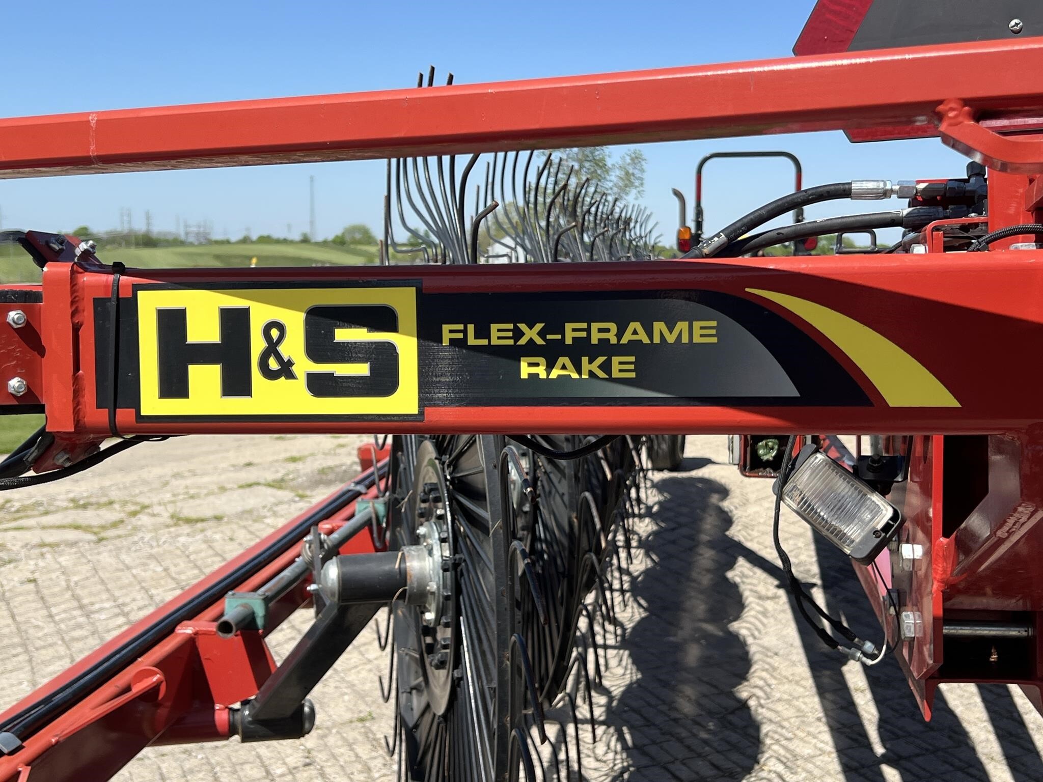 2021 H & S 6116 Rake