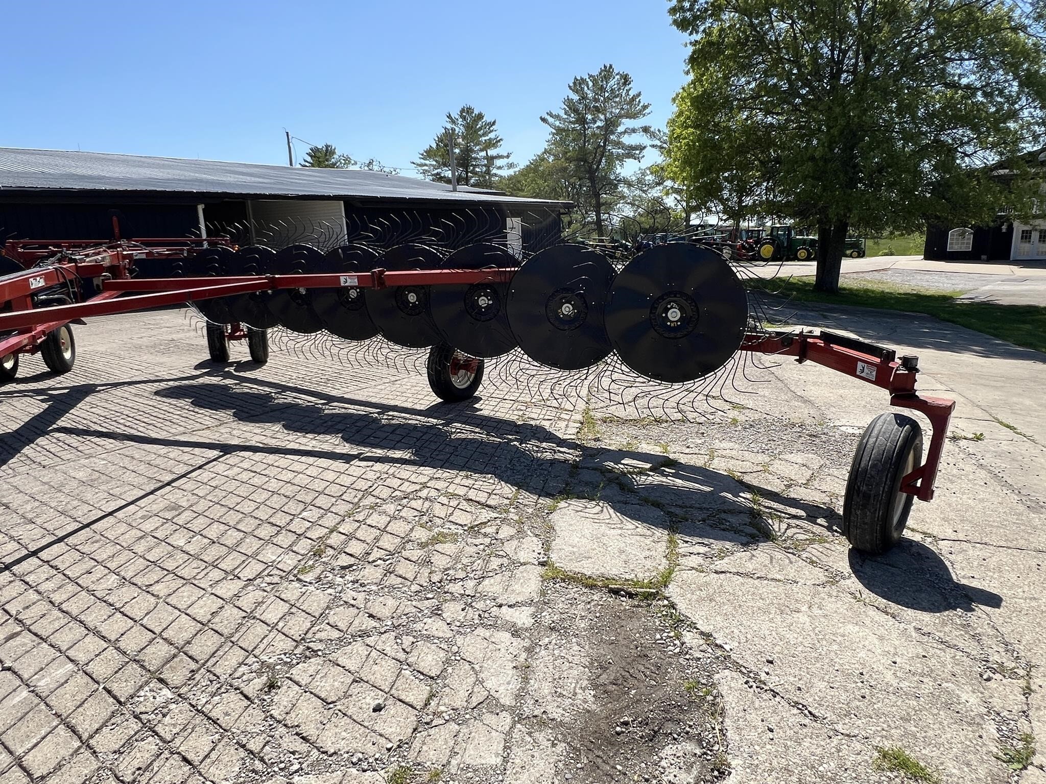 2021 H & S 6116 Rake