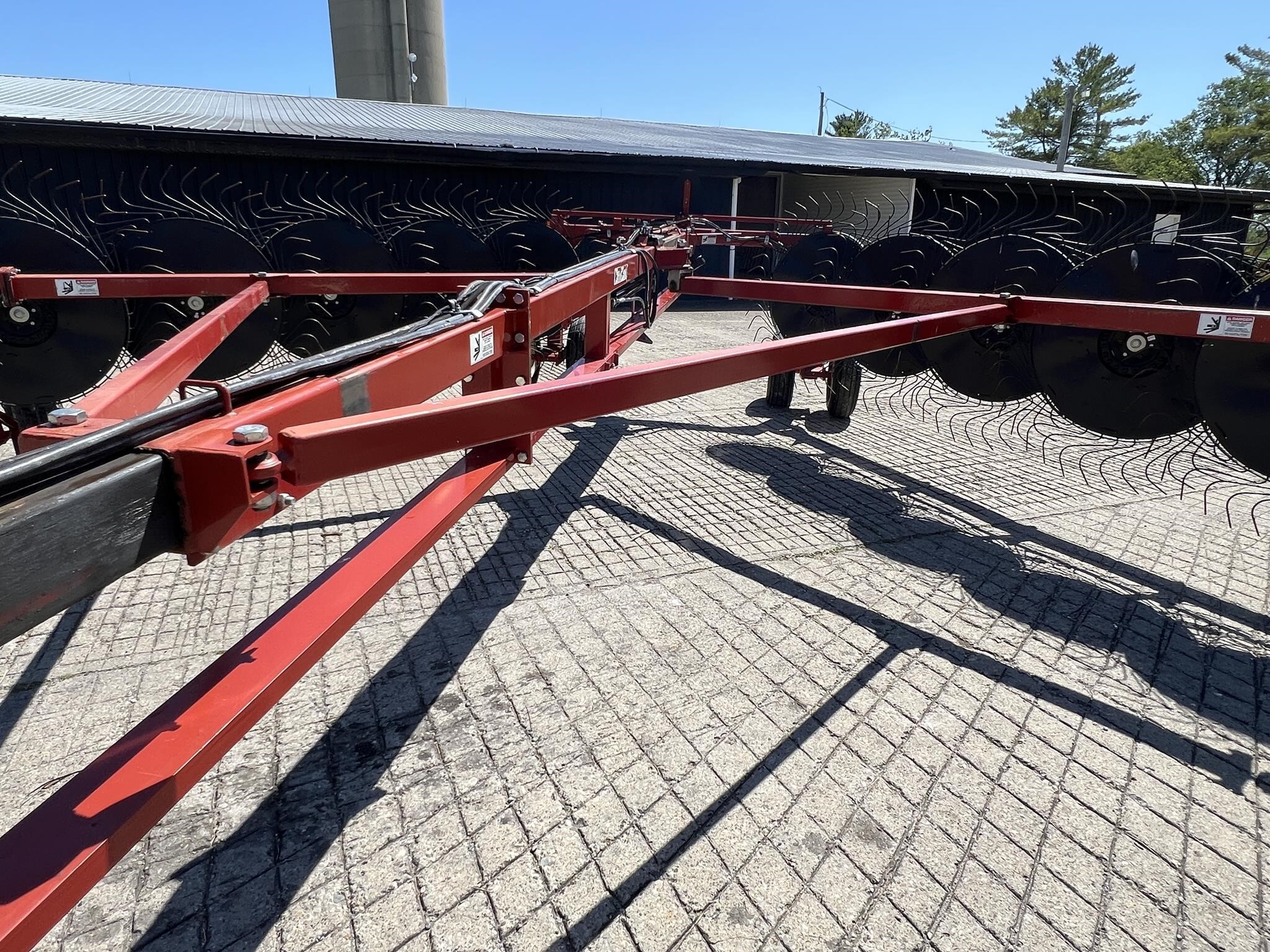 2021 H & S 6116 Rake