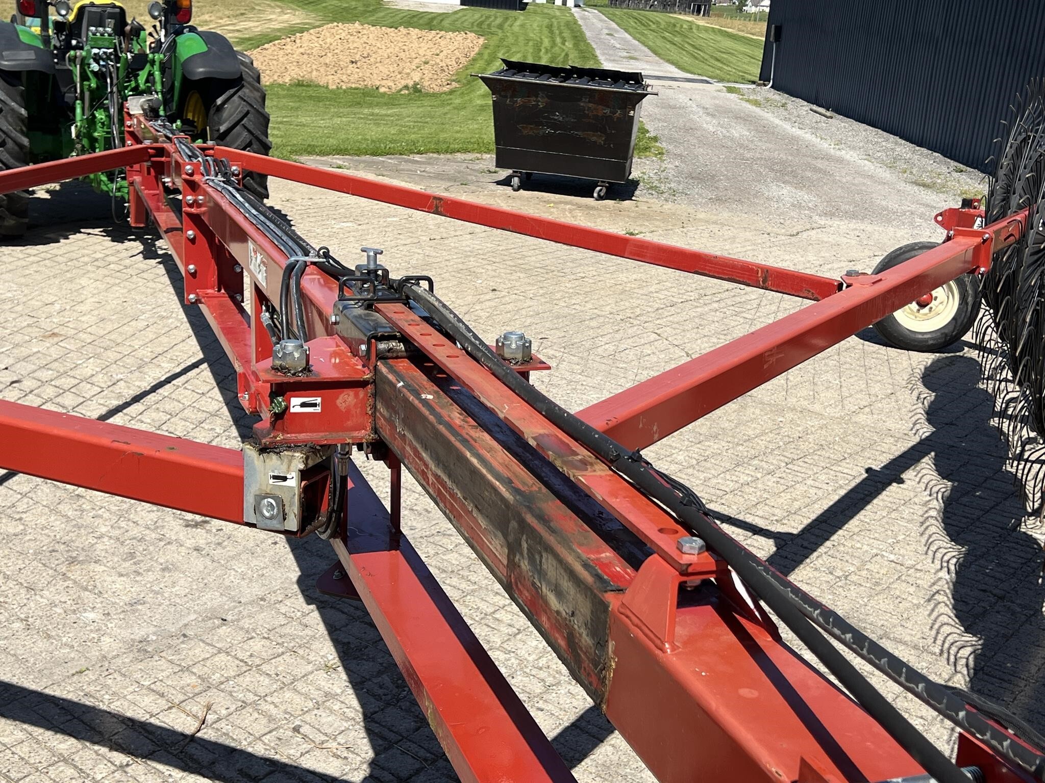 2021 H & S 6116 Rake