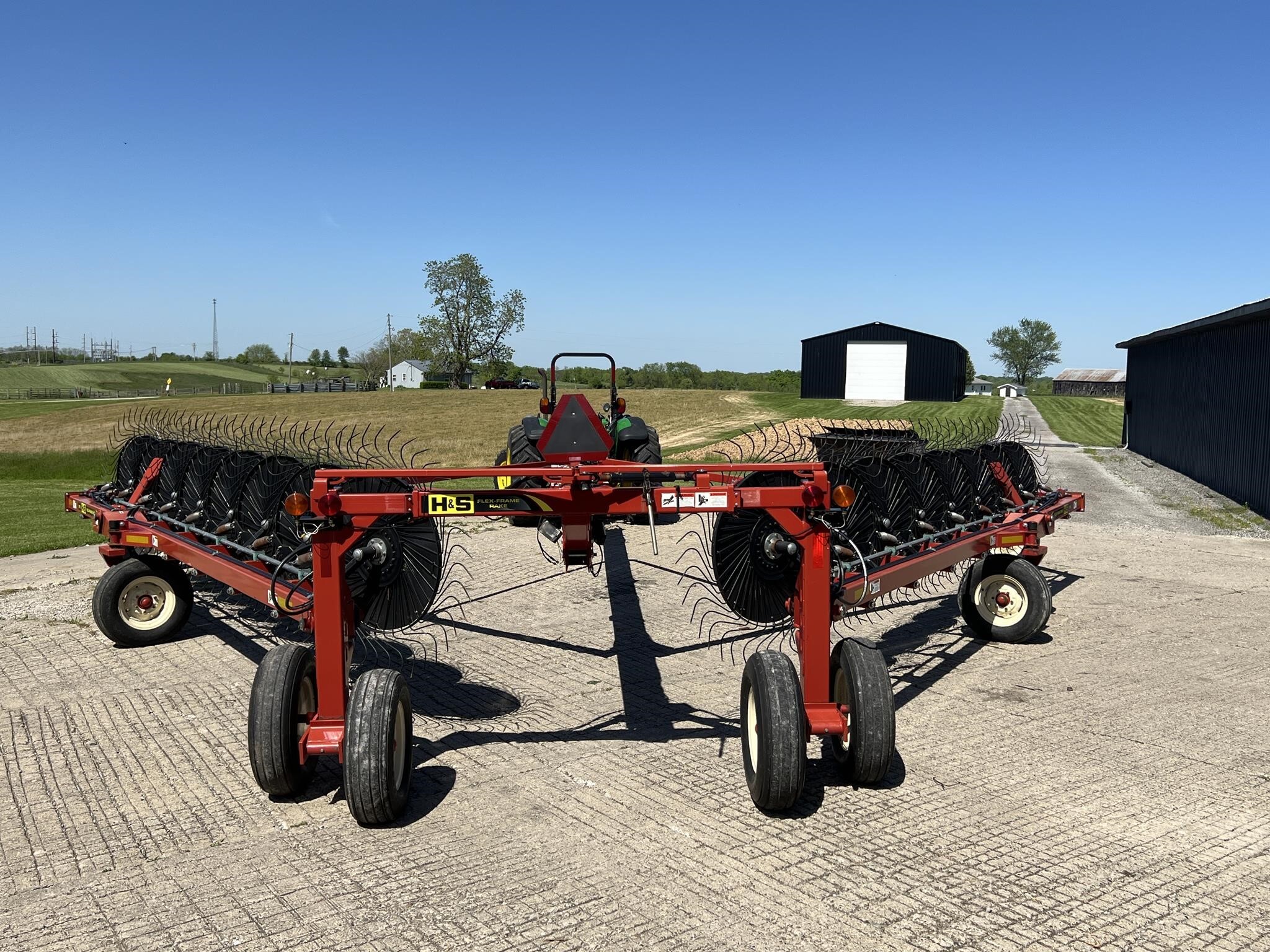 2021 H & S 6116 Rake