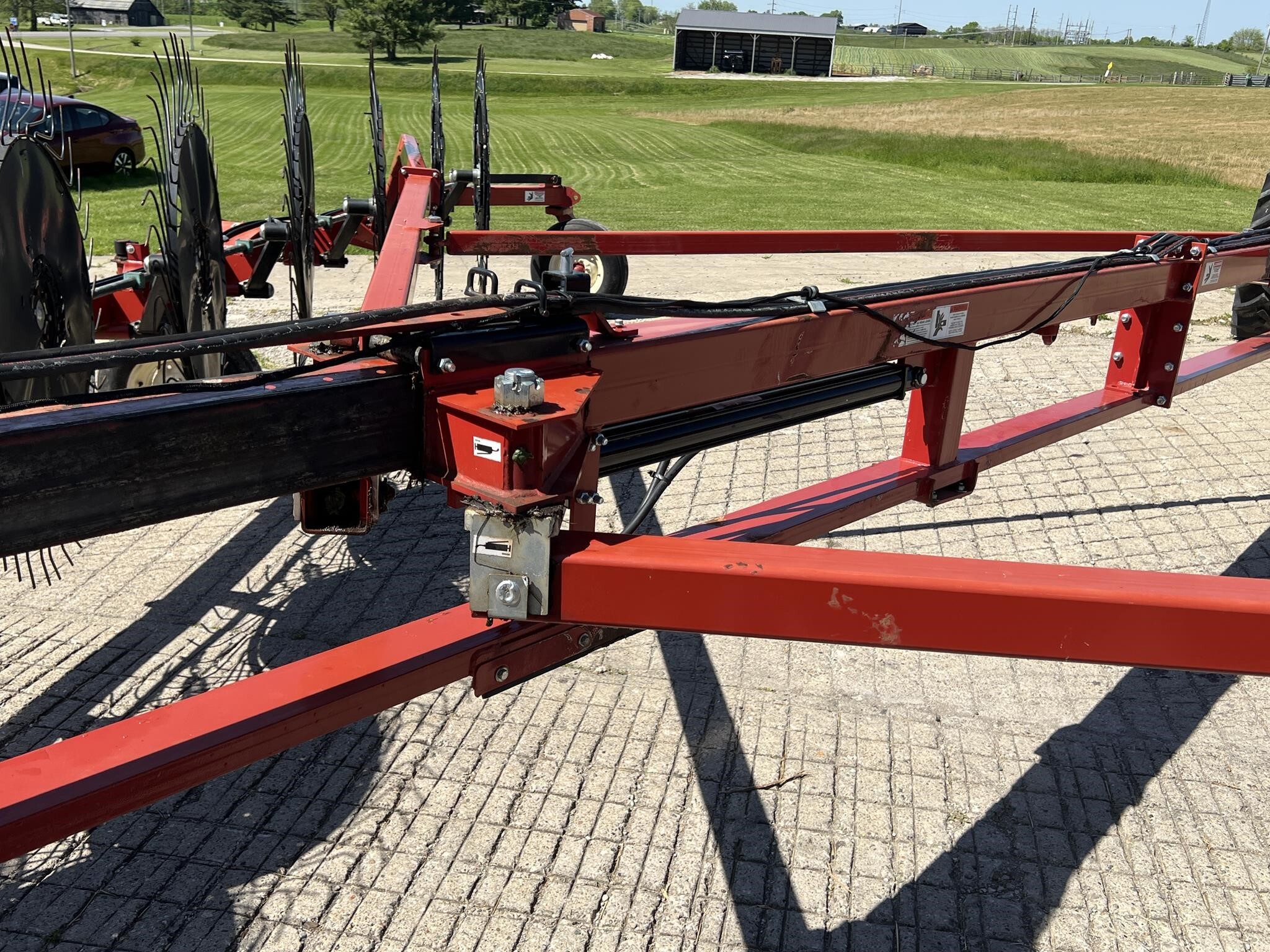 2021 H & S 6116 Rake