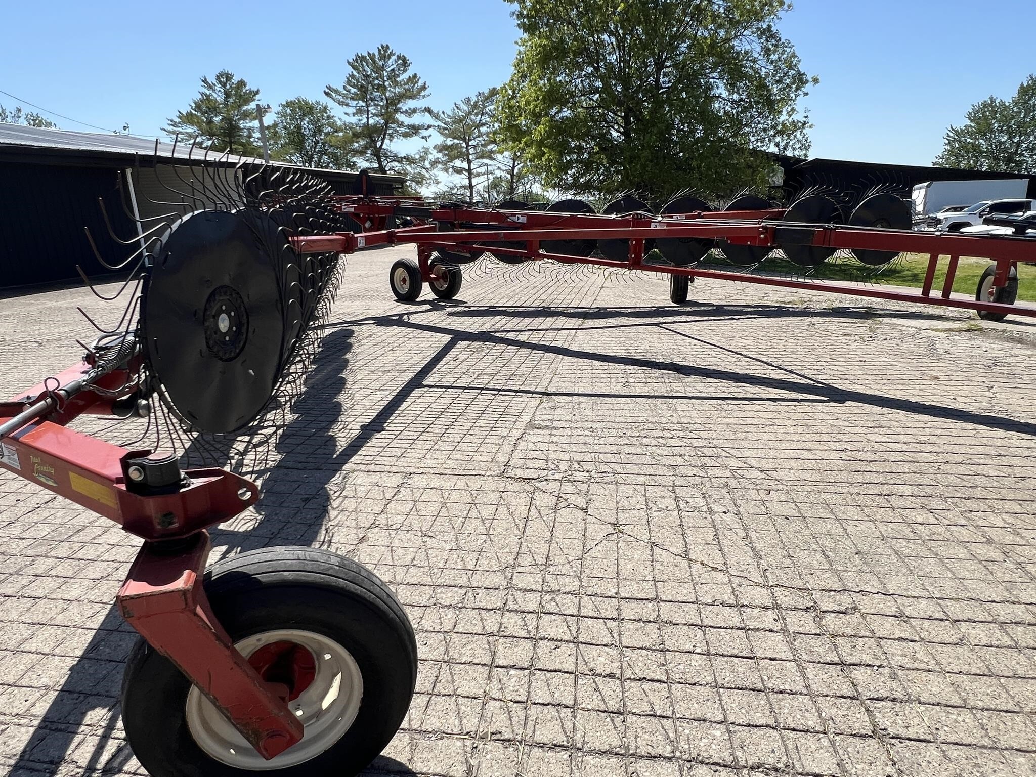 2021 H & S 6116 Rake