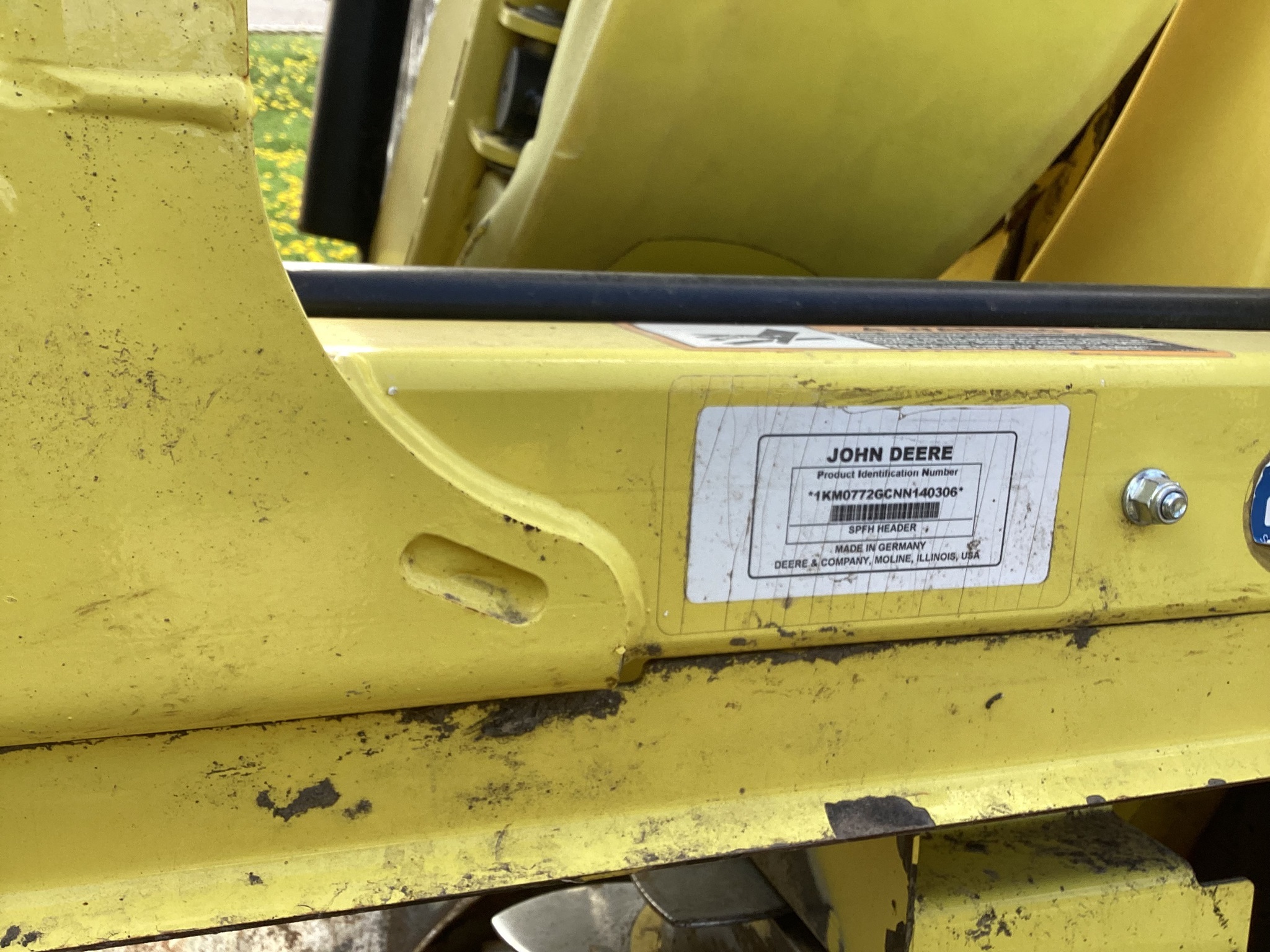 2022 John Deere 772 Corn Head