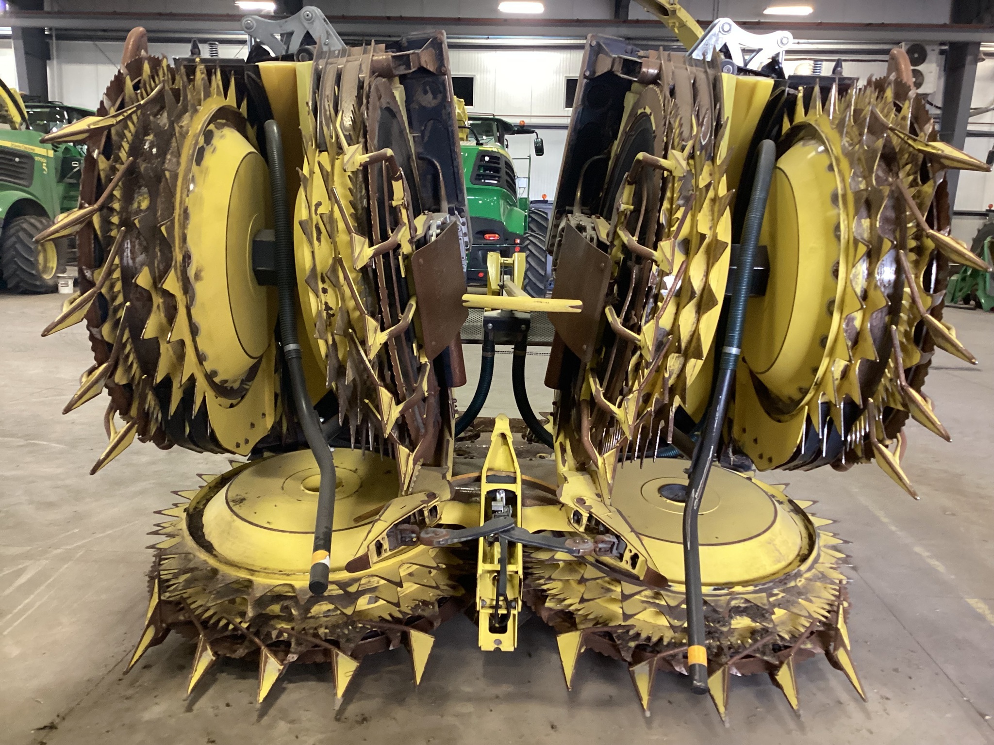 2022 John Deere 772 Corn Head