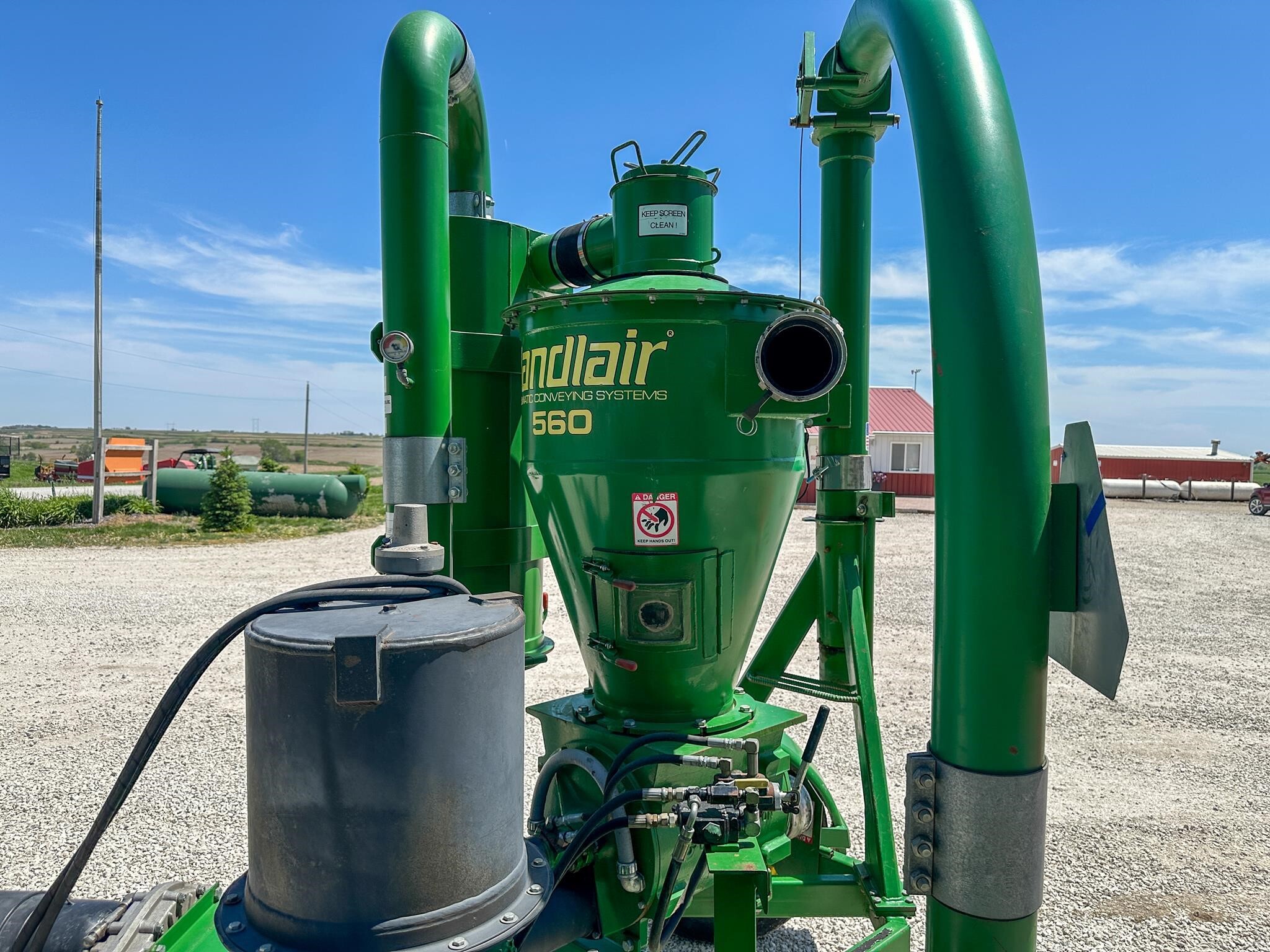  Handlair 560 Grain Vac
