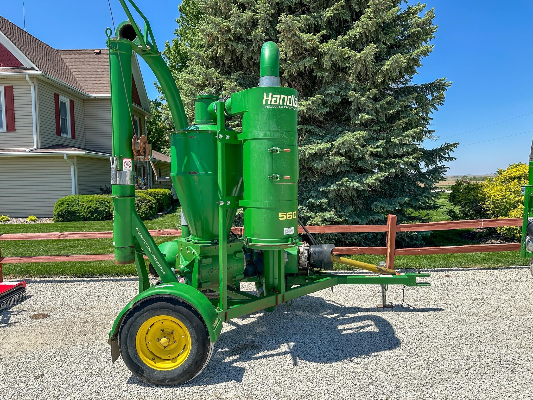  Handlair 560 Grain Vac