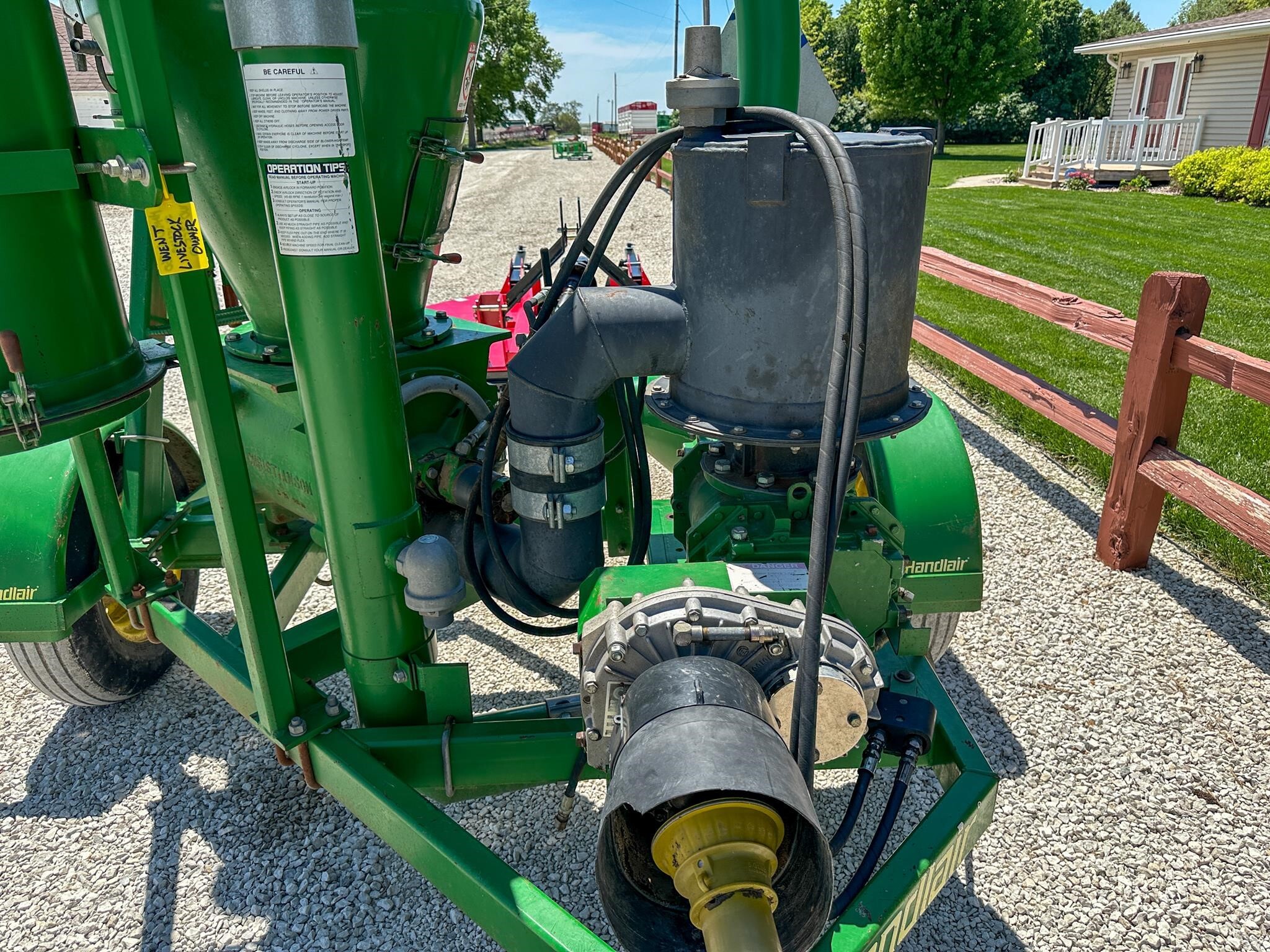  Handlair 560 Grain Vac