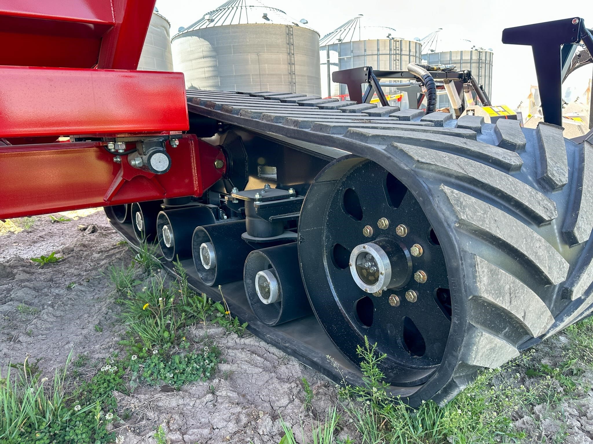 2026 J&M 1522-20T Grain Cart