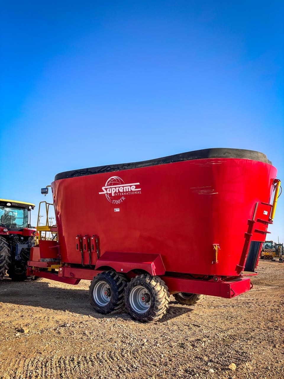 2023 Supreme International 1700TR Grinders and Mixer