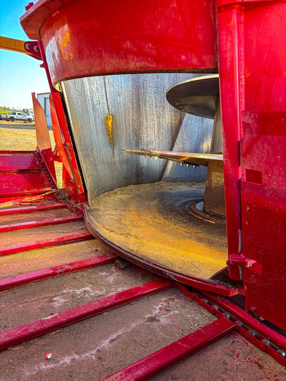 2023 Supreme International 1700TR Grinders and Mixer