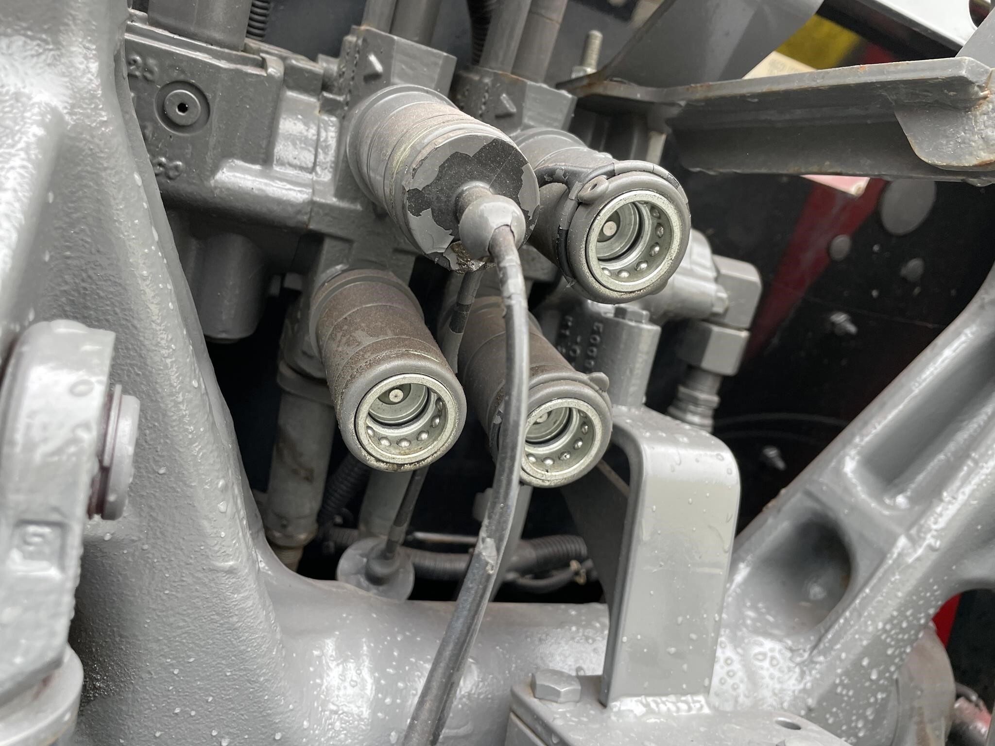 2016 Massey Ferguson 4710 Tractor