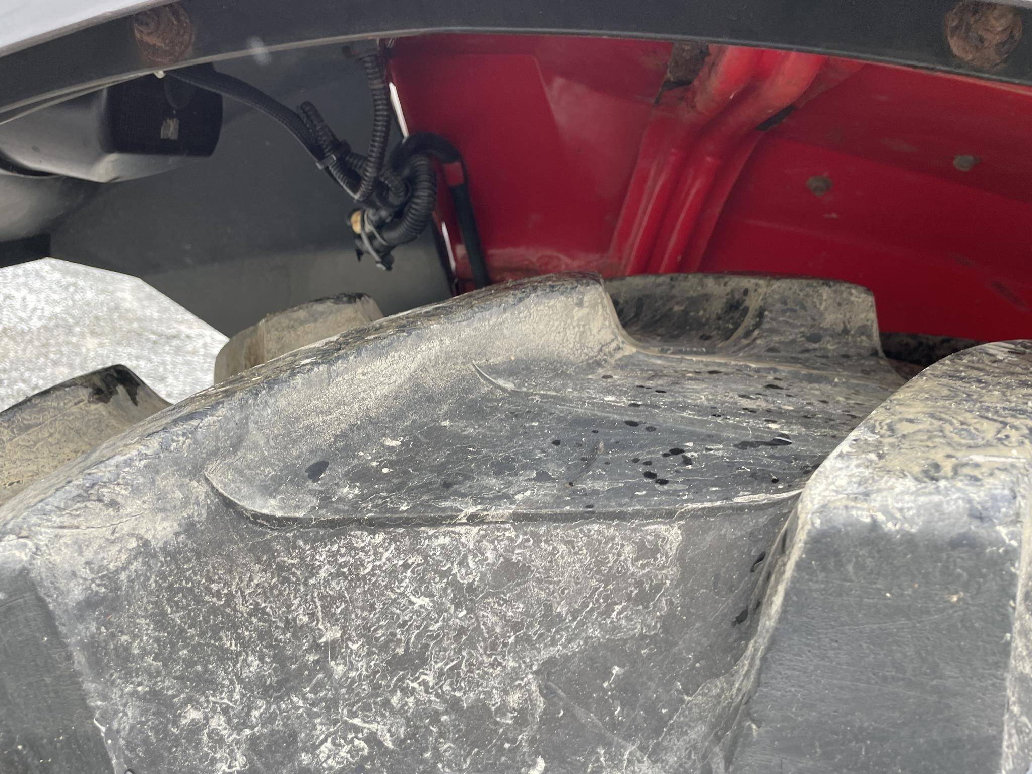 2016 Massey Ferguson 4710 Tractor