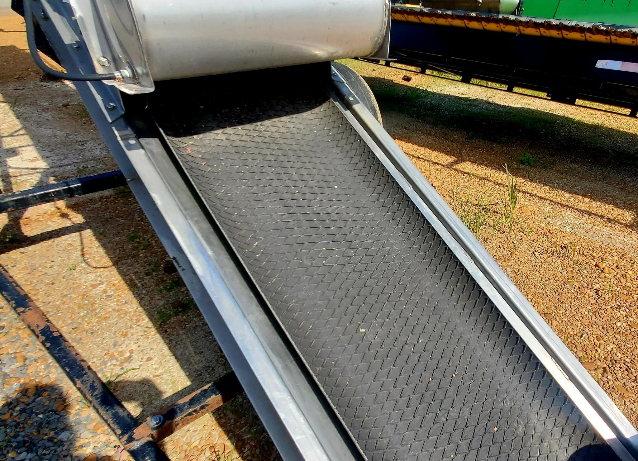  Adams Fertilizer Equipment FL24 Miscellaneous