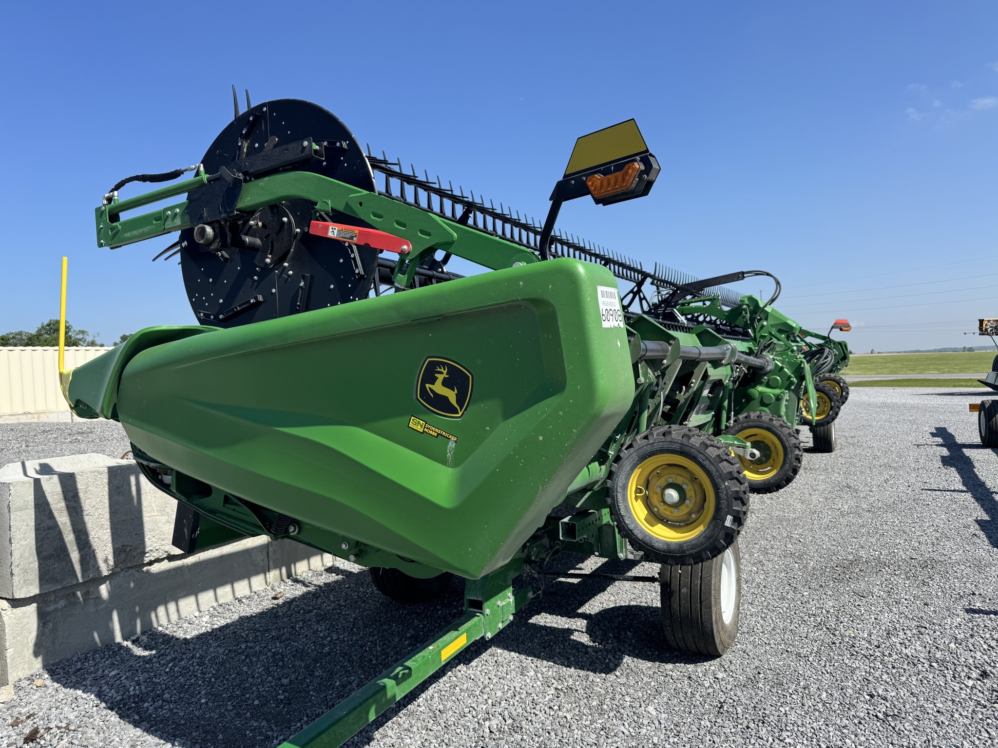 2024 John Deere HD45F Platform