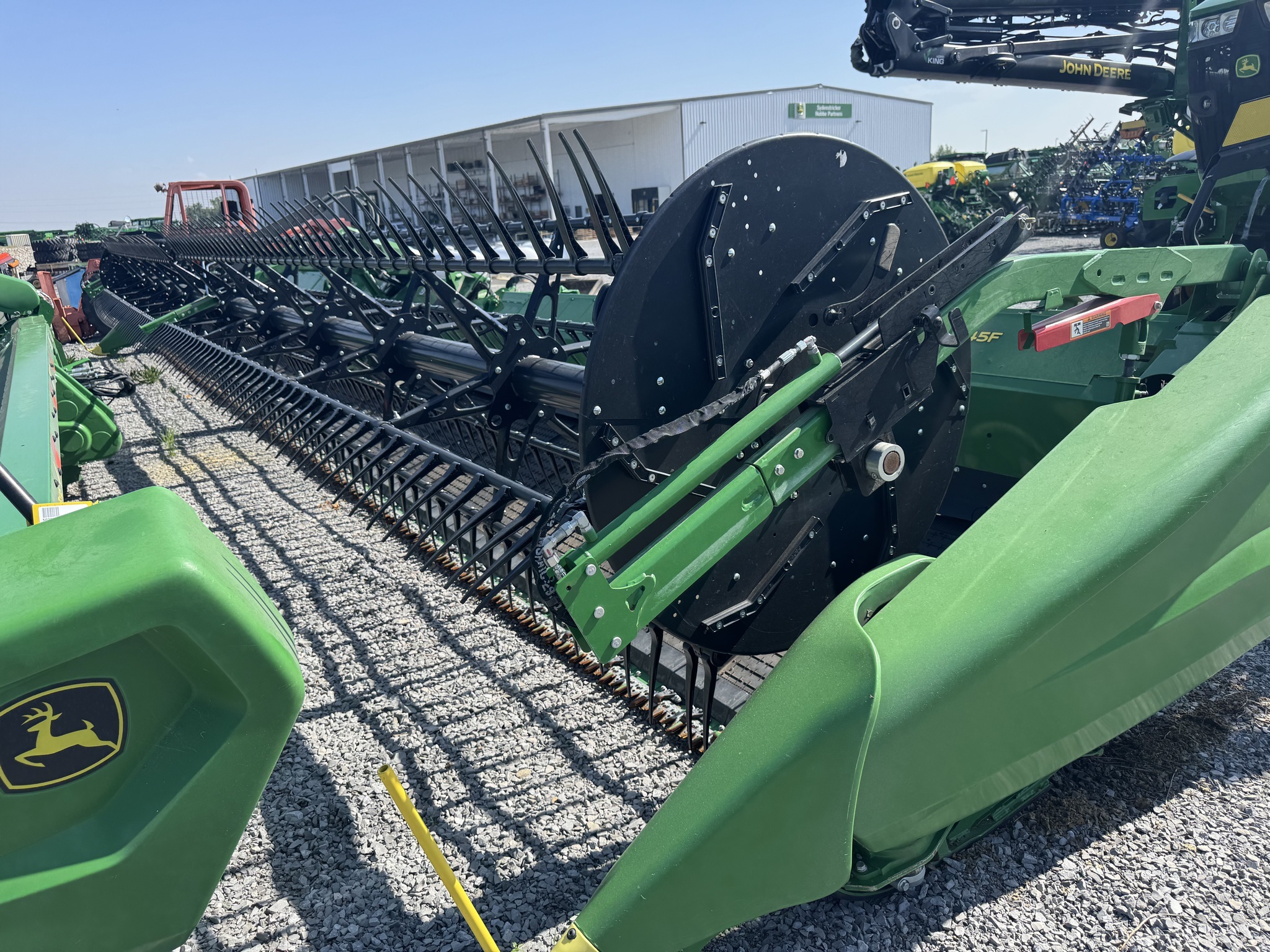 2024 John Deere HD45F Platform