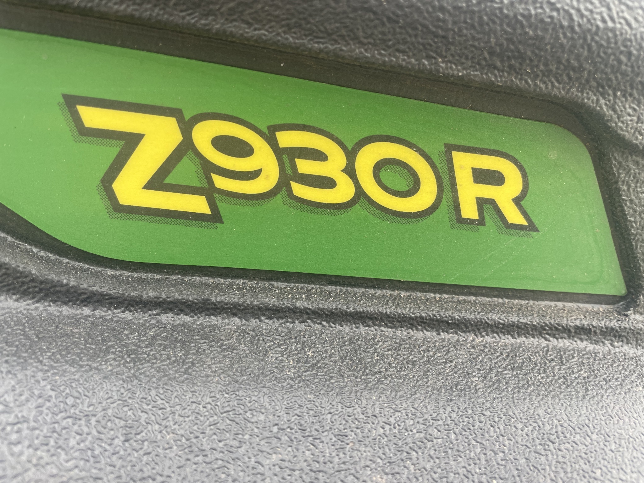 2022 John Deere Z930R Lawn Mower