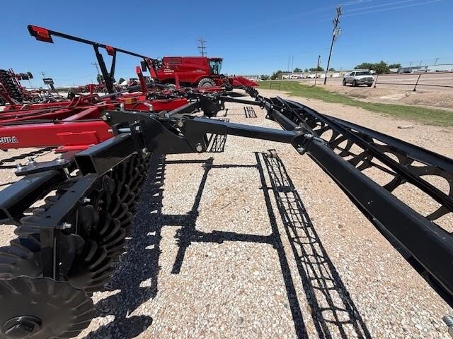 2024 Case IH True Tandem 335 Barracuda Vertical Tillage