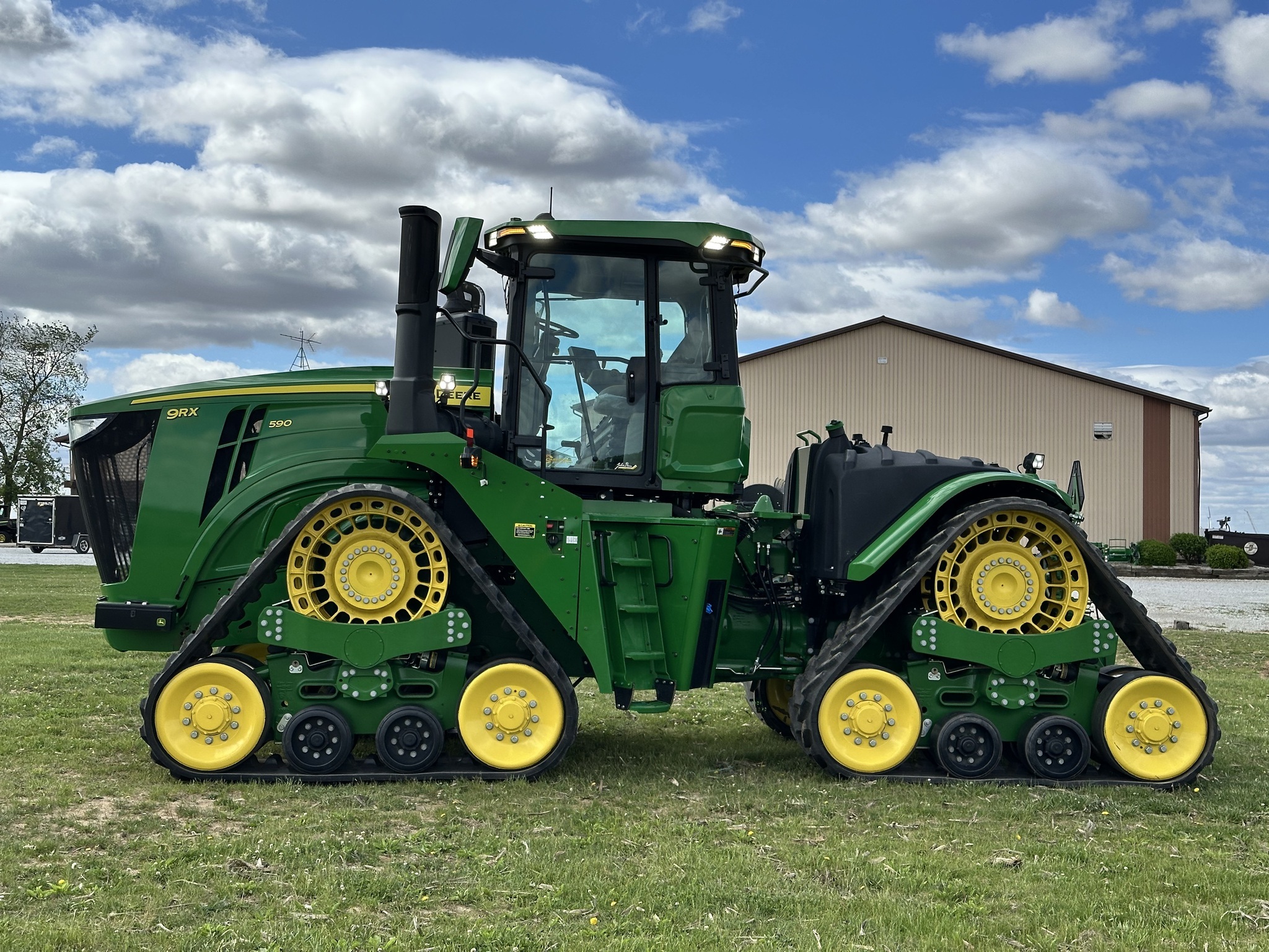 2023 John Deere 9RX 590 Tractor