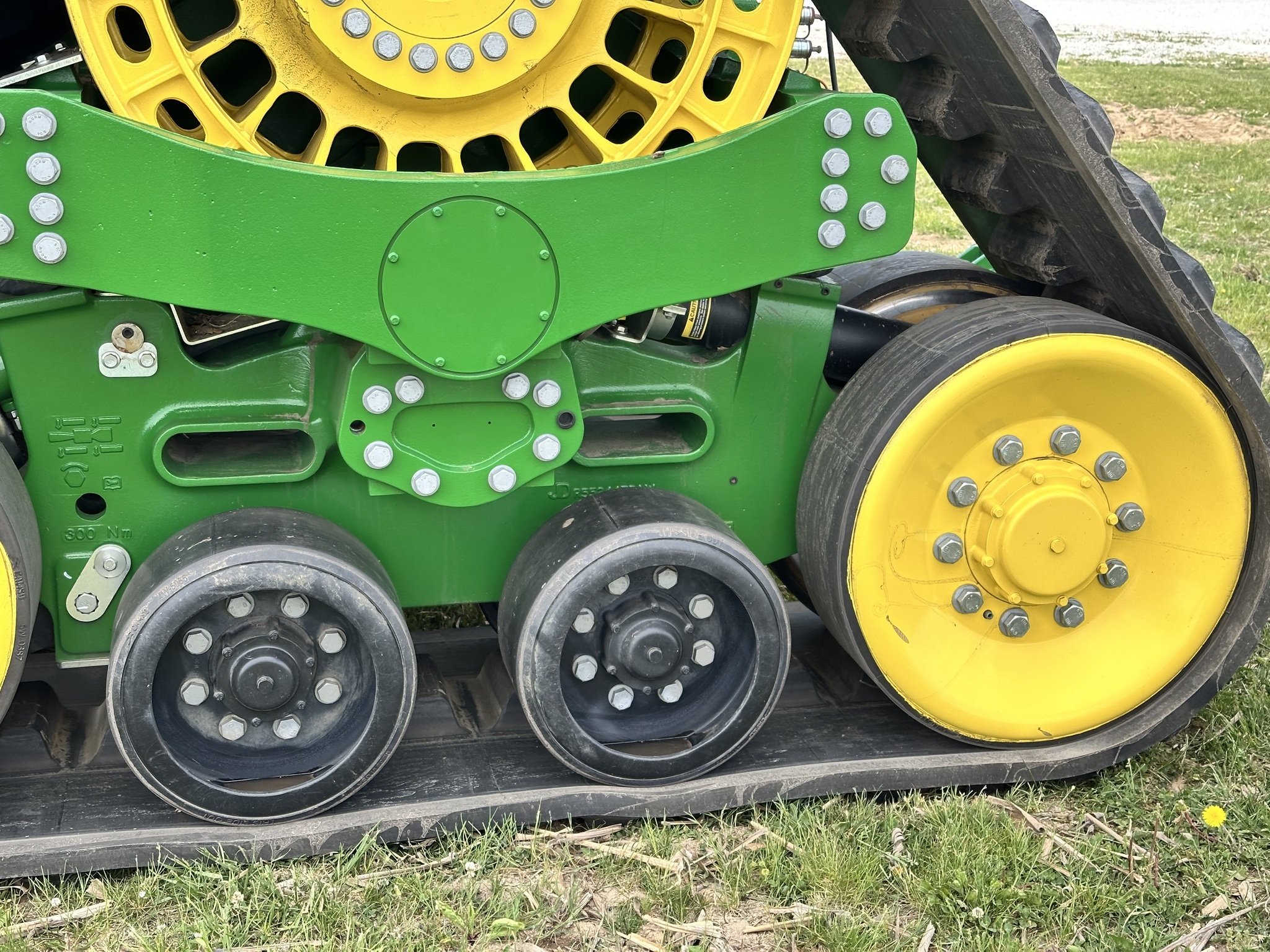 2023 John Deere 9RX 590 Tractor