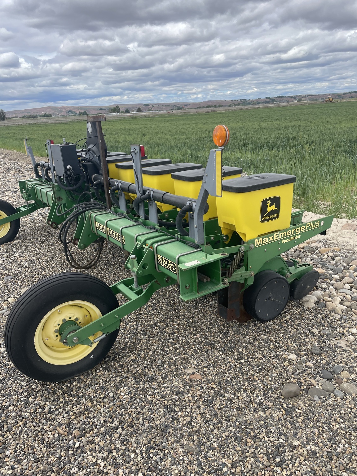  John Deere 1730 Planter