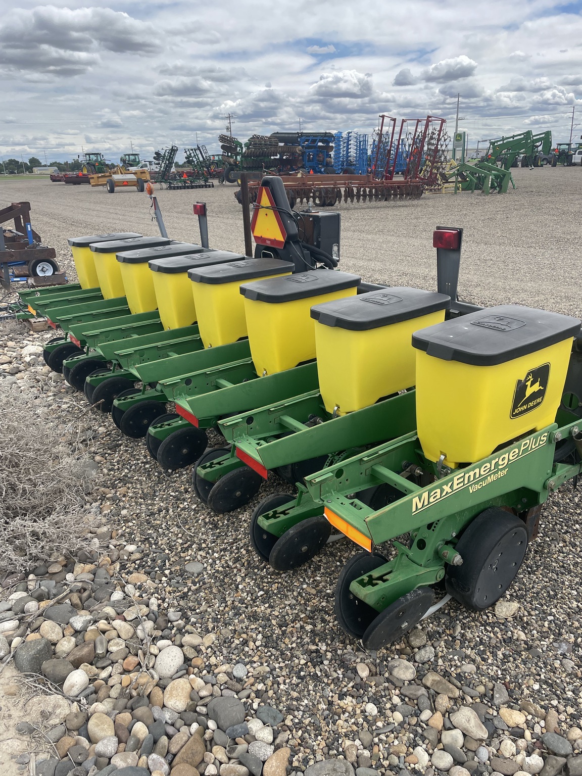  John Deere 1730 Planter