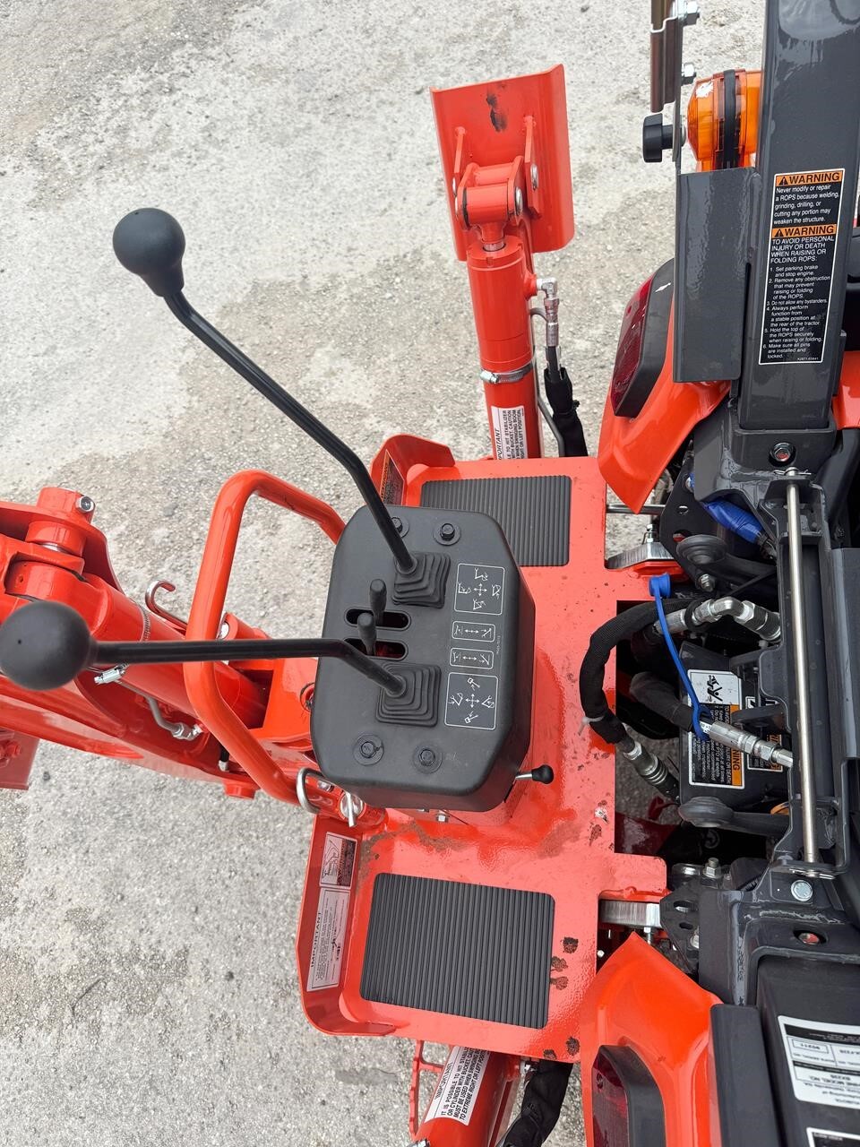  Kubota BX23S Tractor