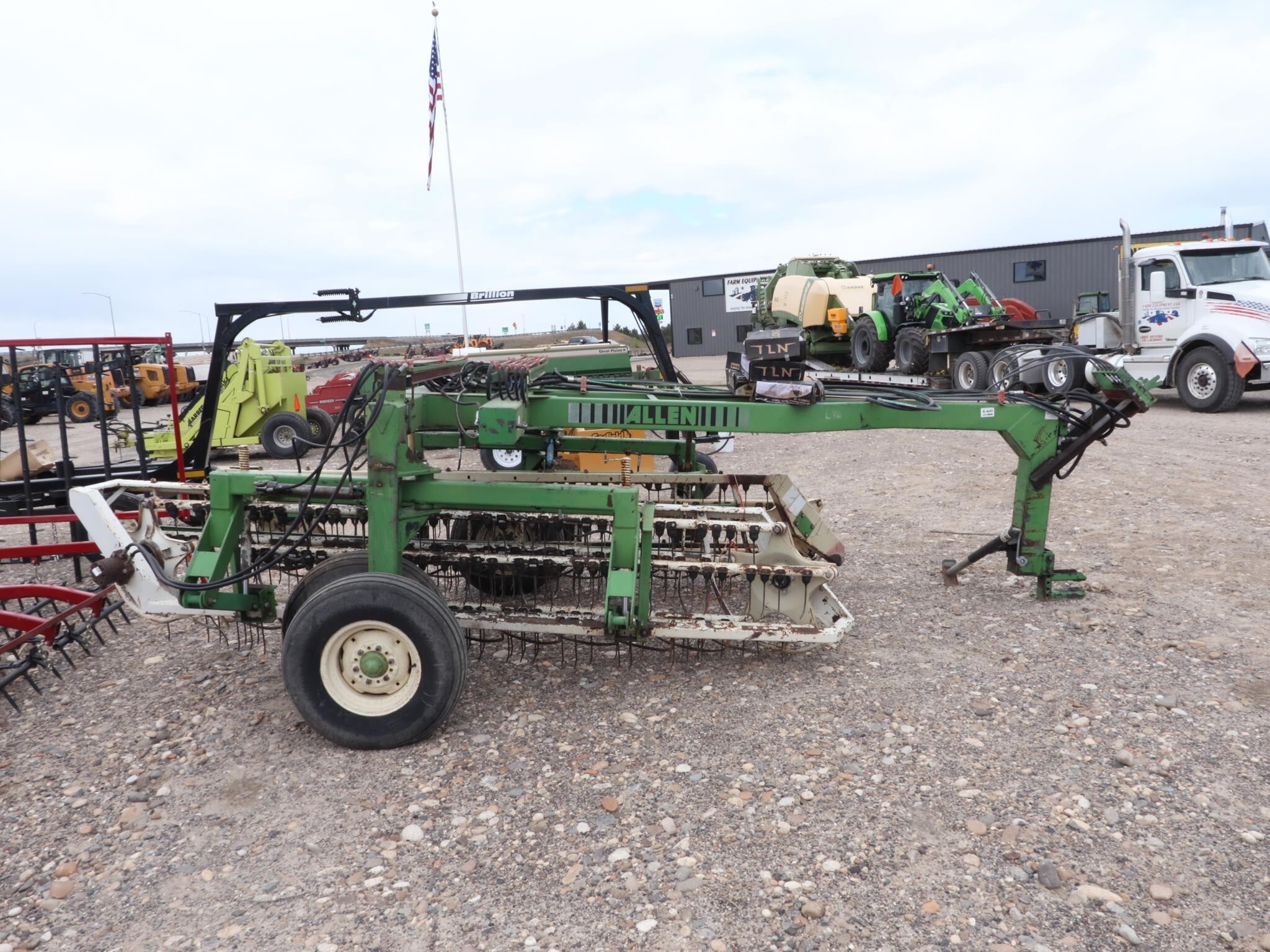 1980 Allen 8827 Rake - $6,000 | Machinery Pete
