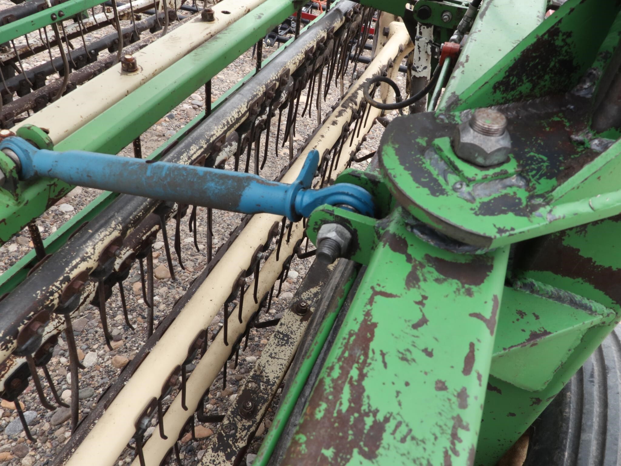 1980 Allen 8827 Rake - $6,000 | Machinery Pete